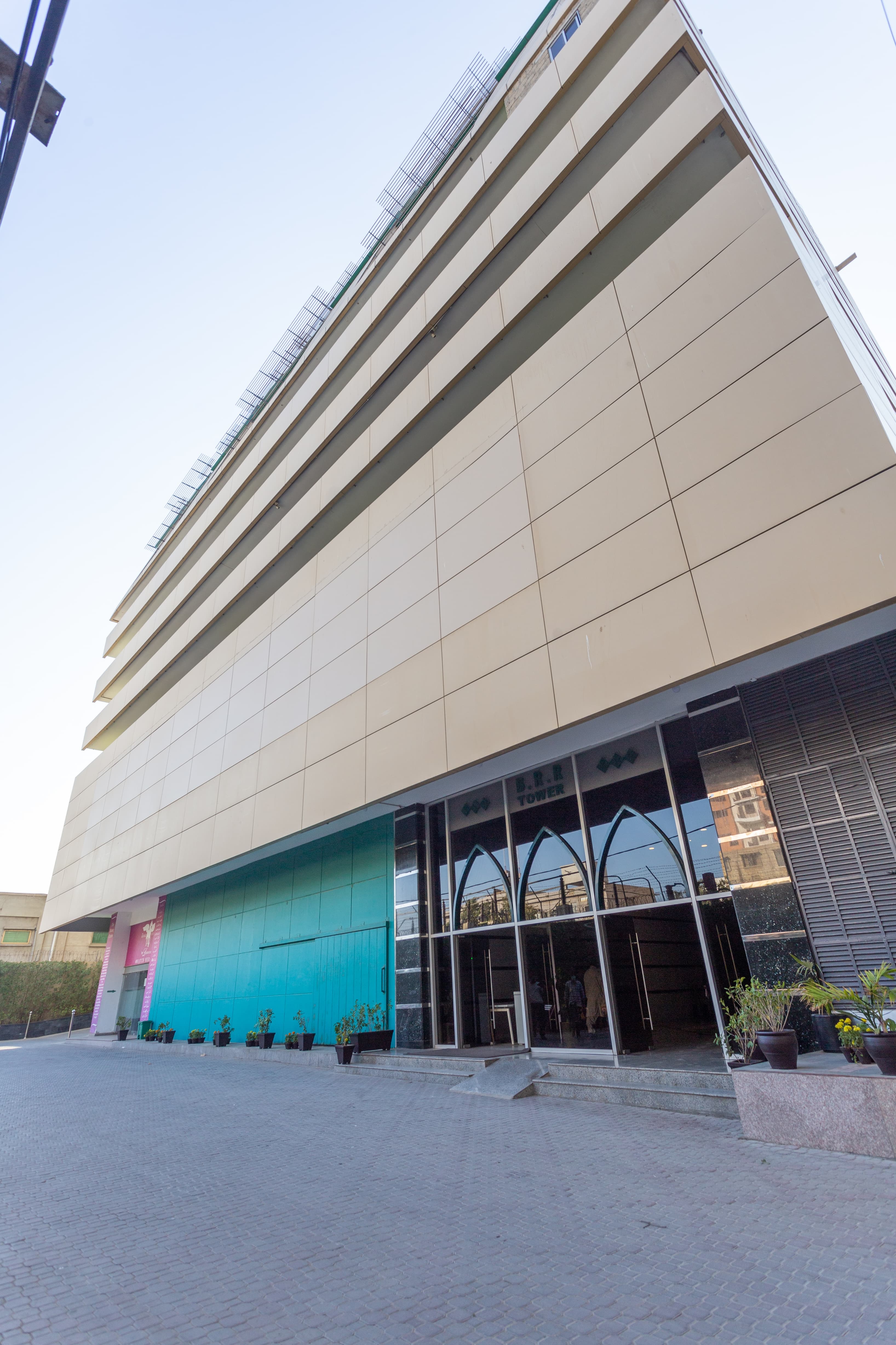 KARACHI, Regus Financial District Centre image 8