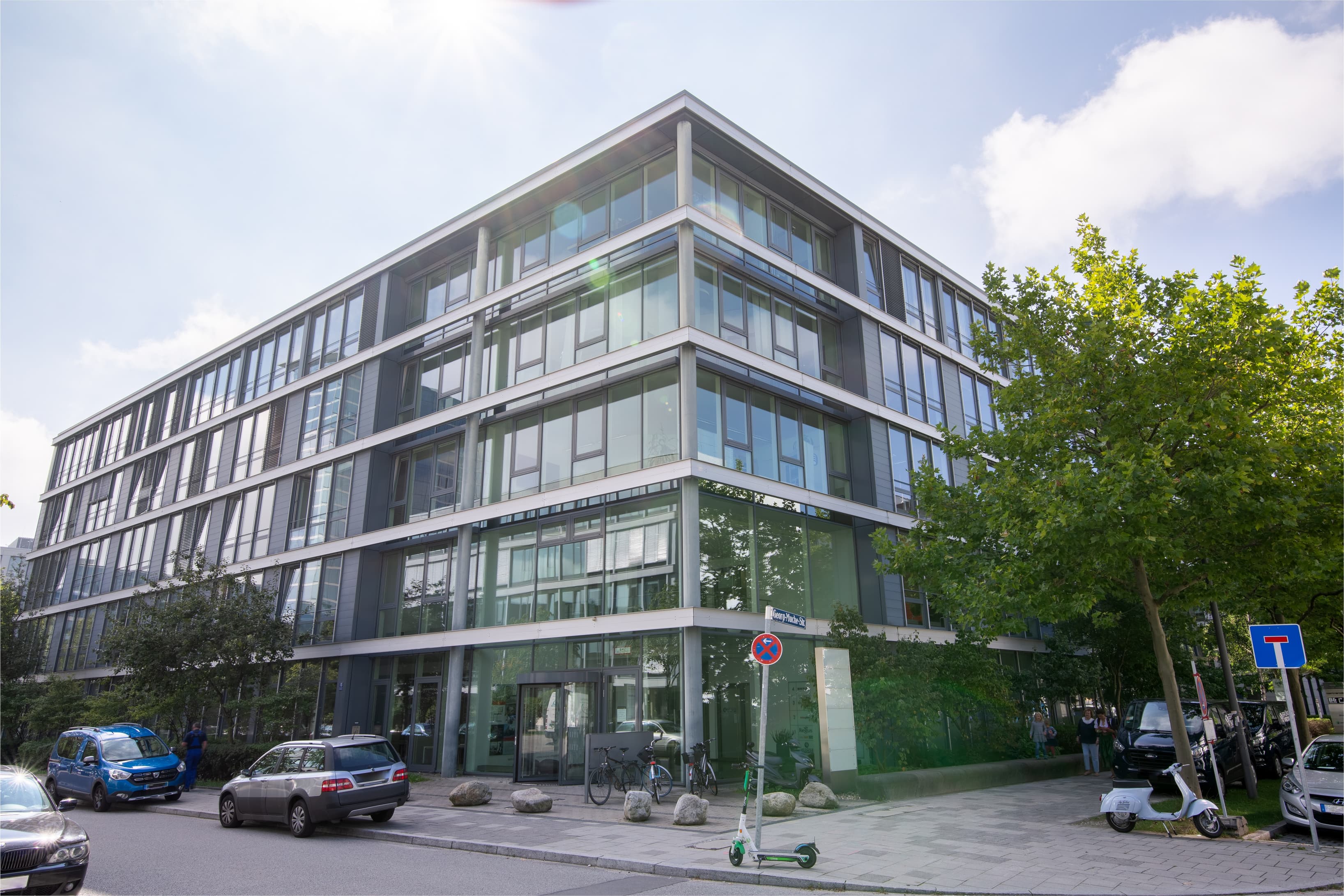 MUNICH, Parkstadt Schwabing image 1