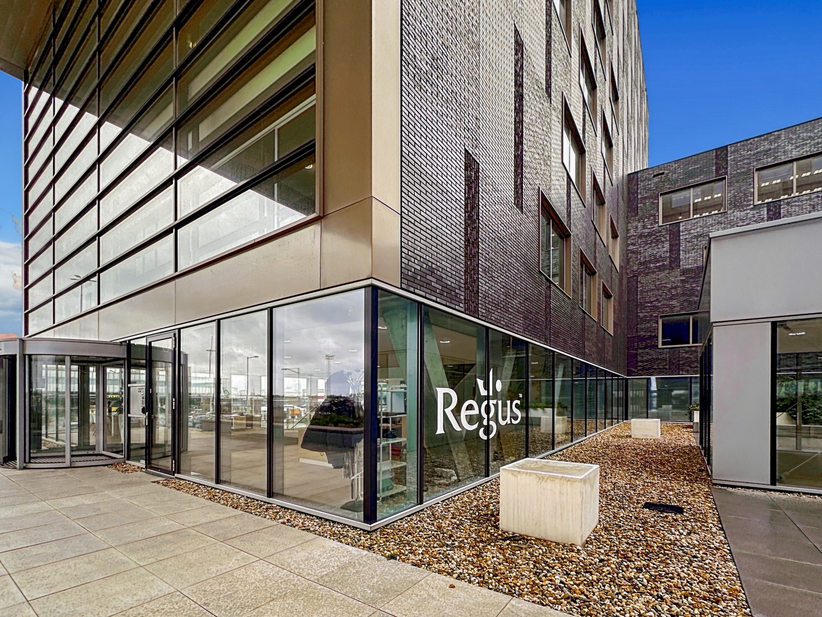 ROTTERDAM, Airport image 5