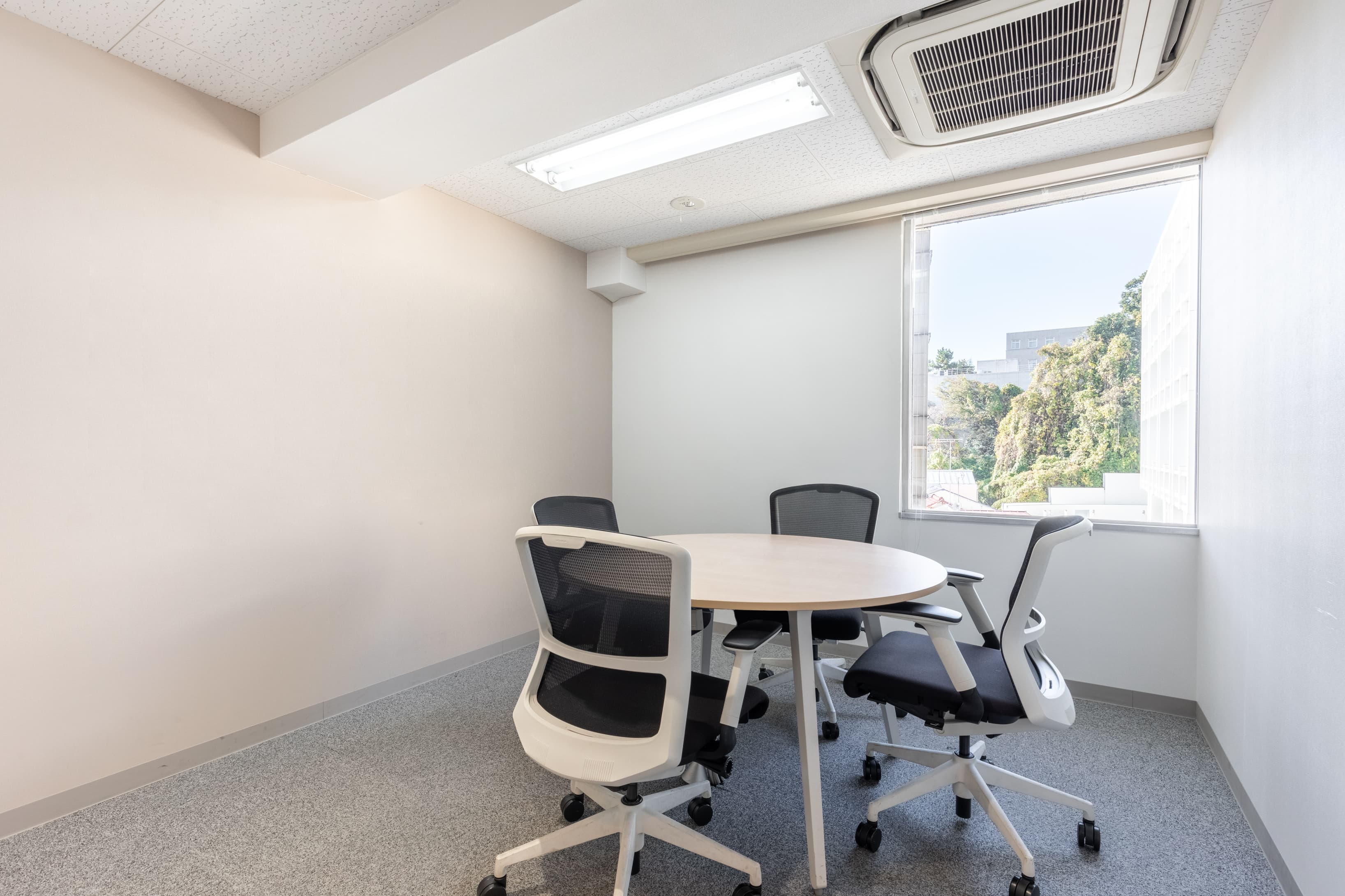 TOKYO, Hiroo image 5