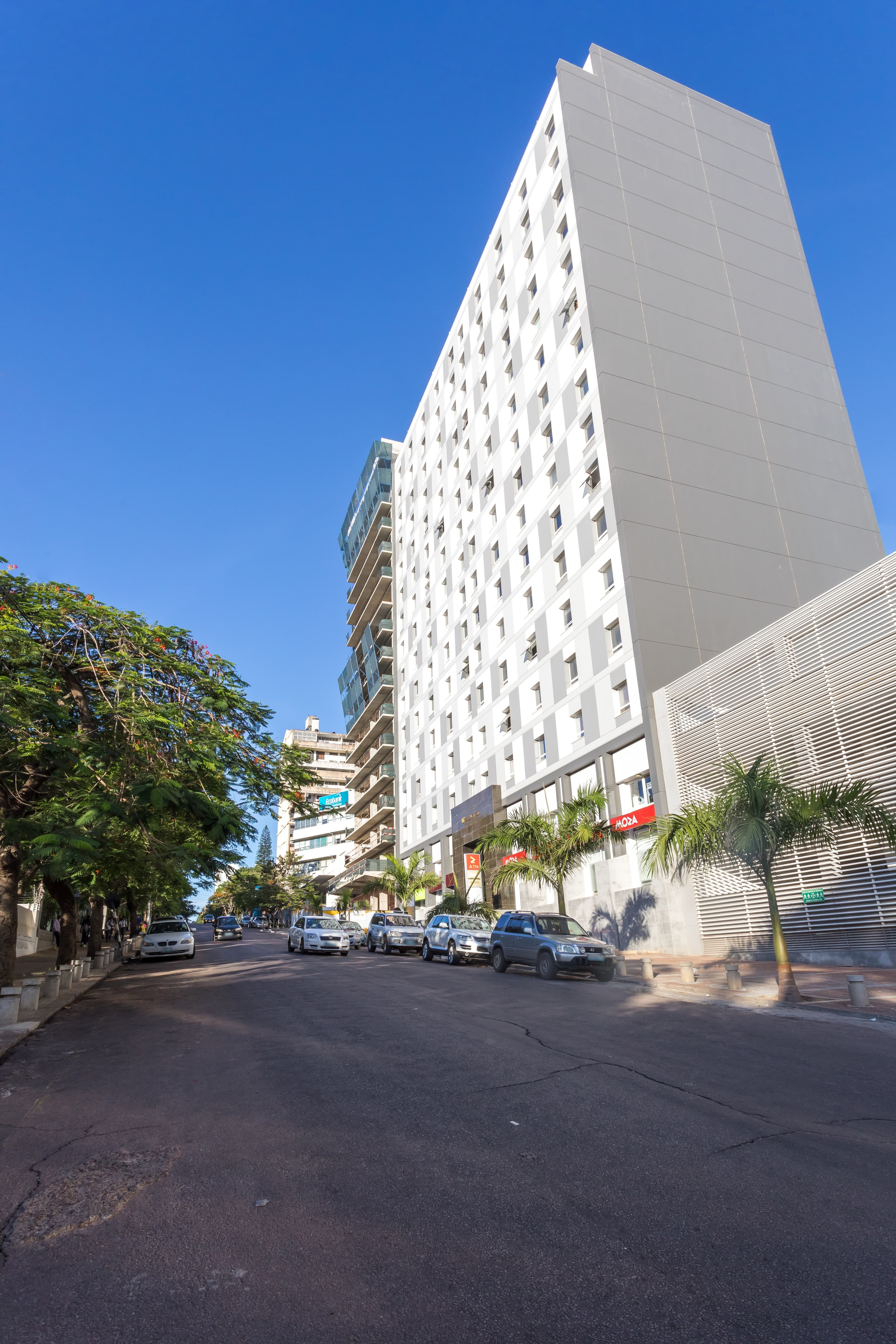 MAPUTO, Millennium Park image 7