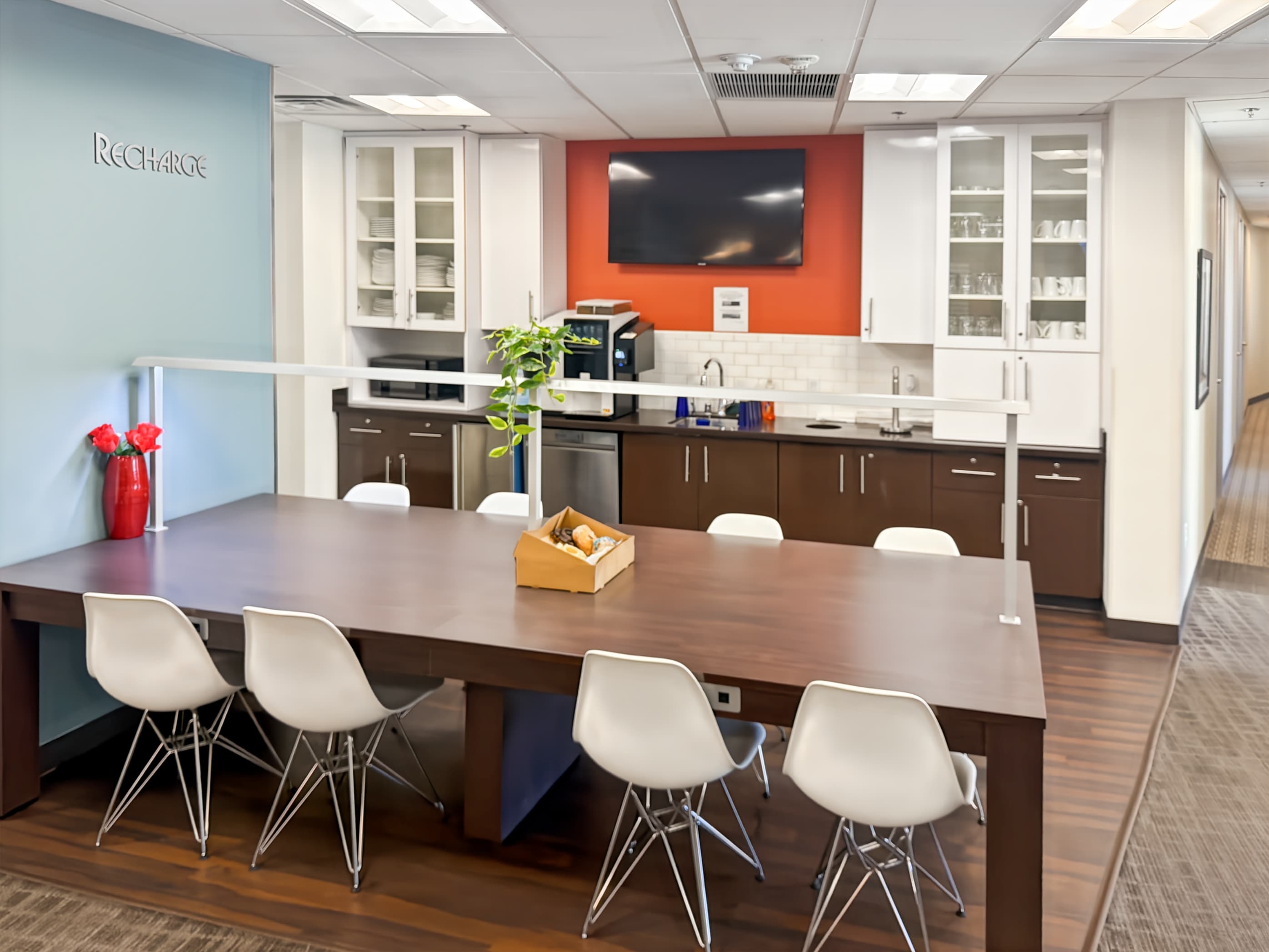 NV, Las Vegas - The Gramercy image 11