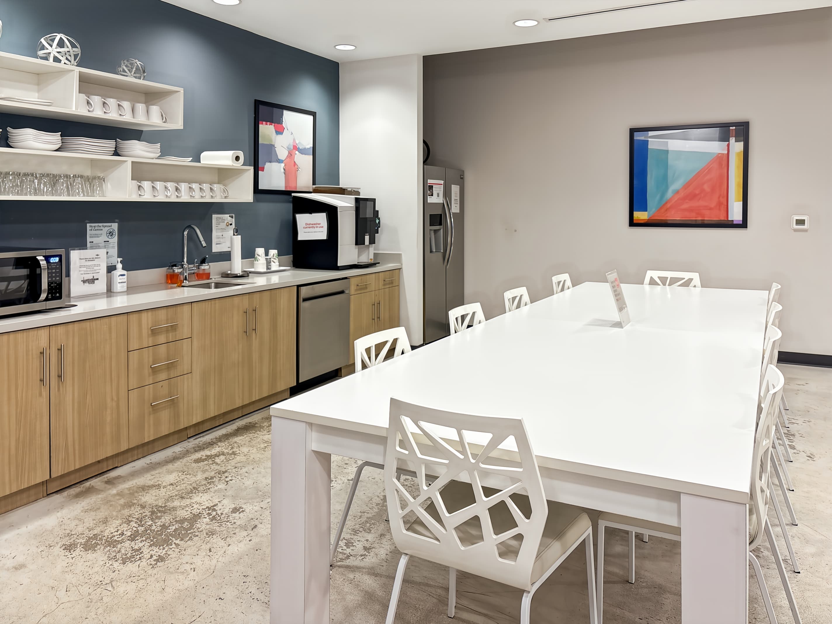 FL, North Miami - Causeway Square image 4