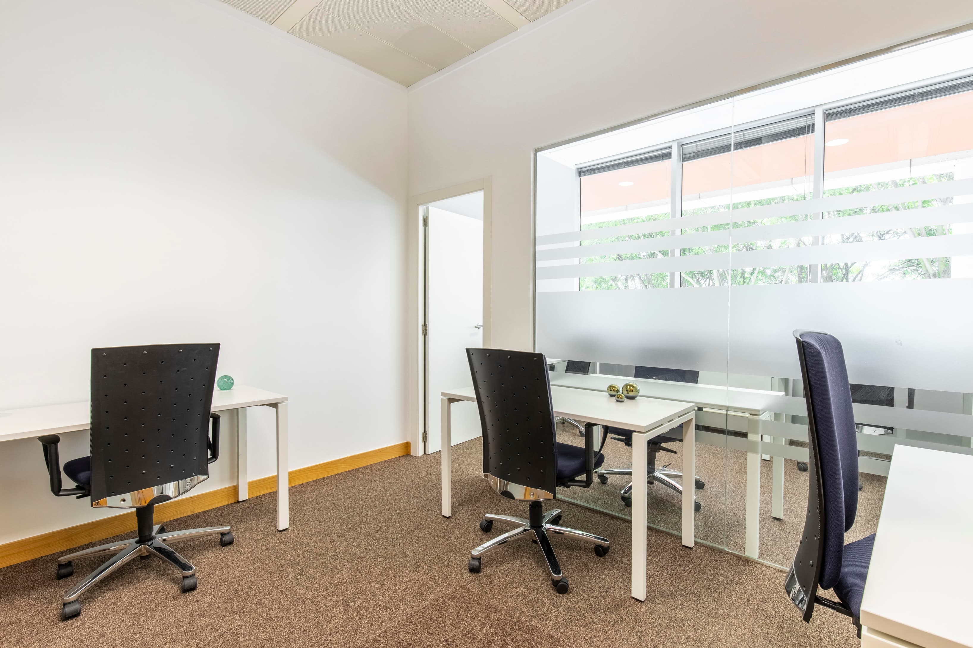 LISBON, Quinta da Fonte image 1