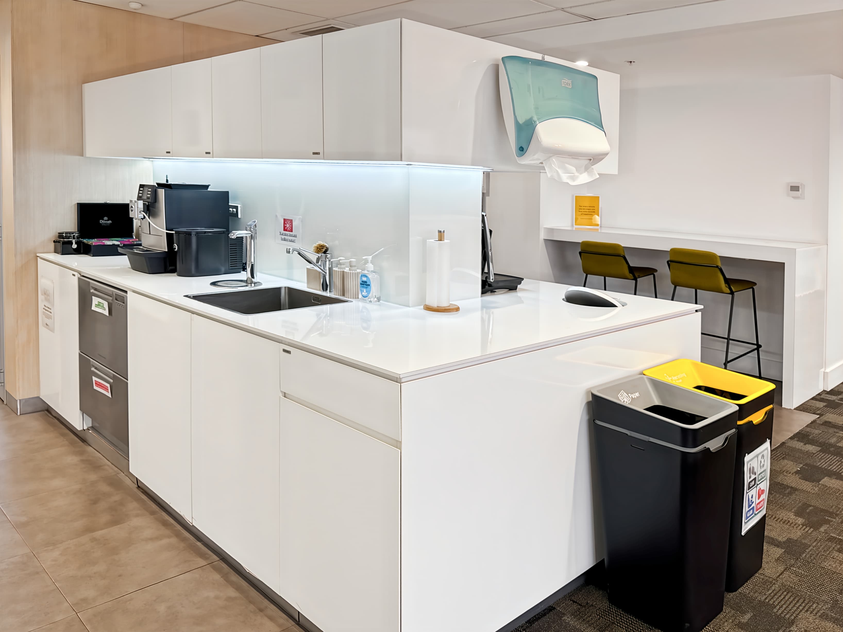 WELLINGTON, Plimmer Towers image 10 WELLINGTON, Plimmer Towers image 10