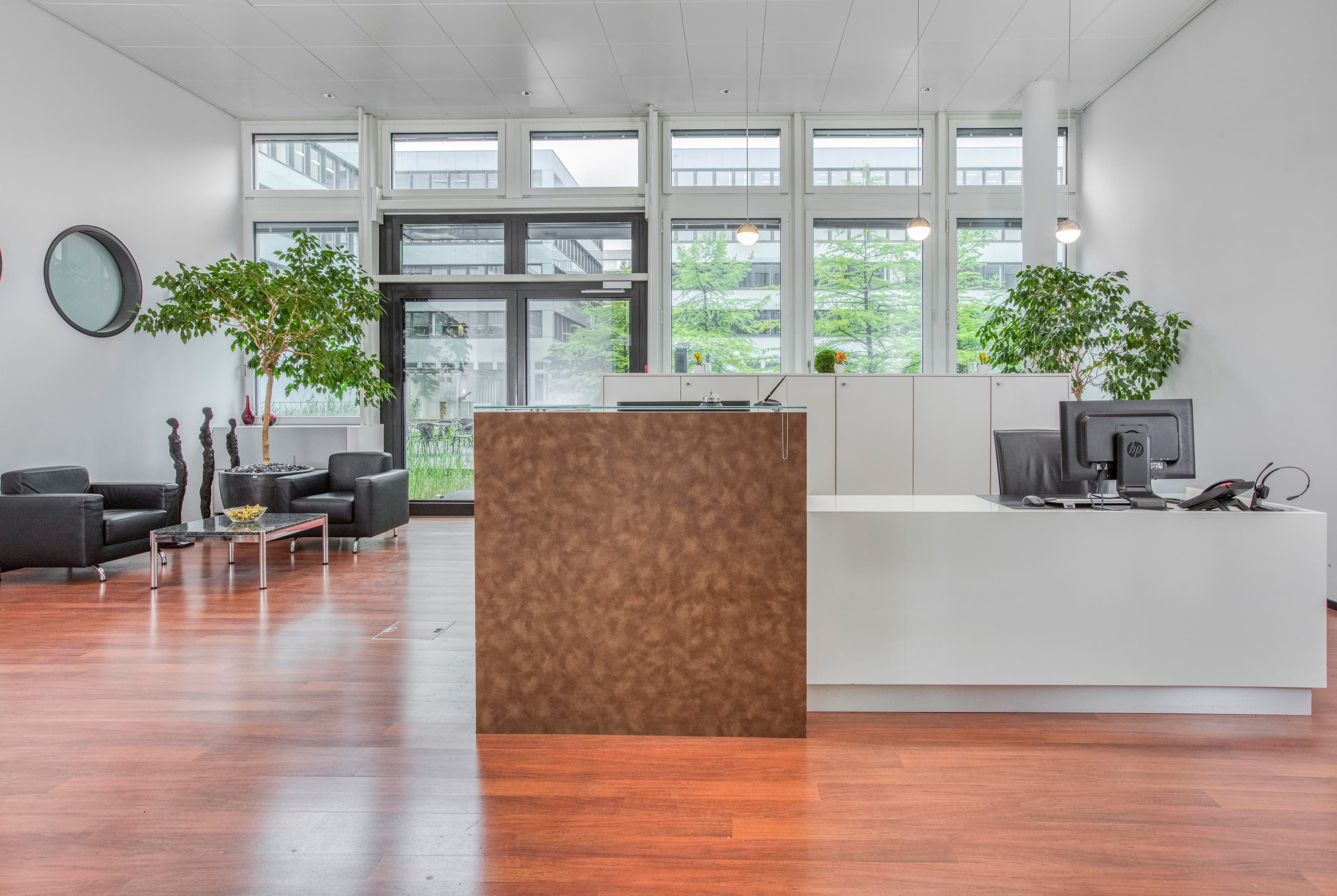 Zug, Dammstrasse image 5