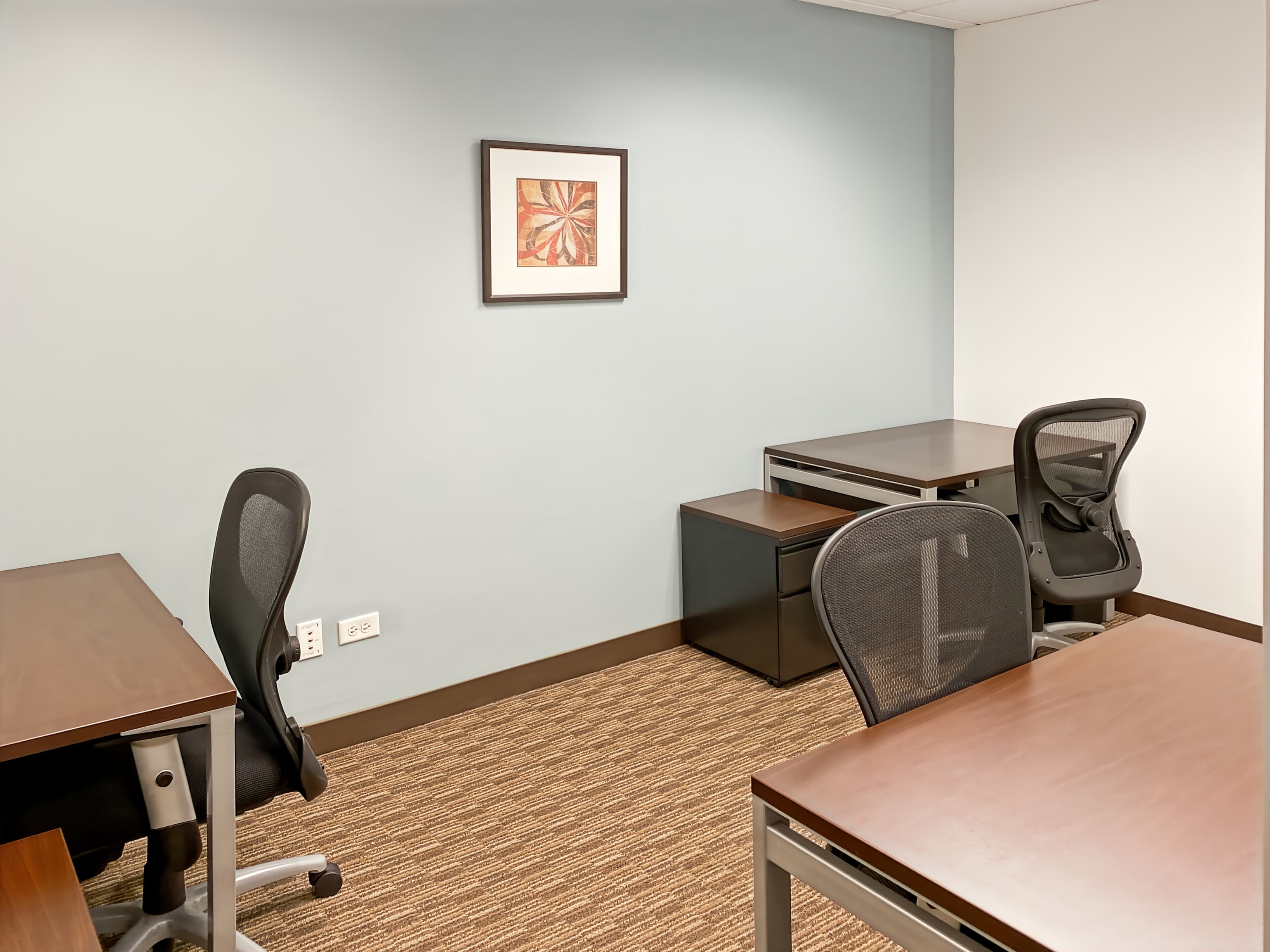 IL, Downers Grove - Executive Towers West image 13