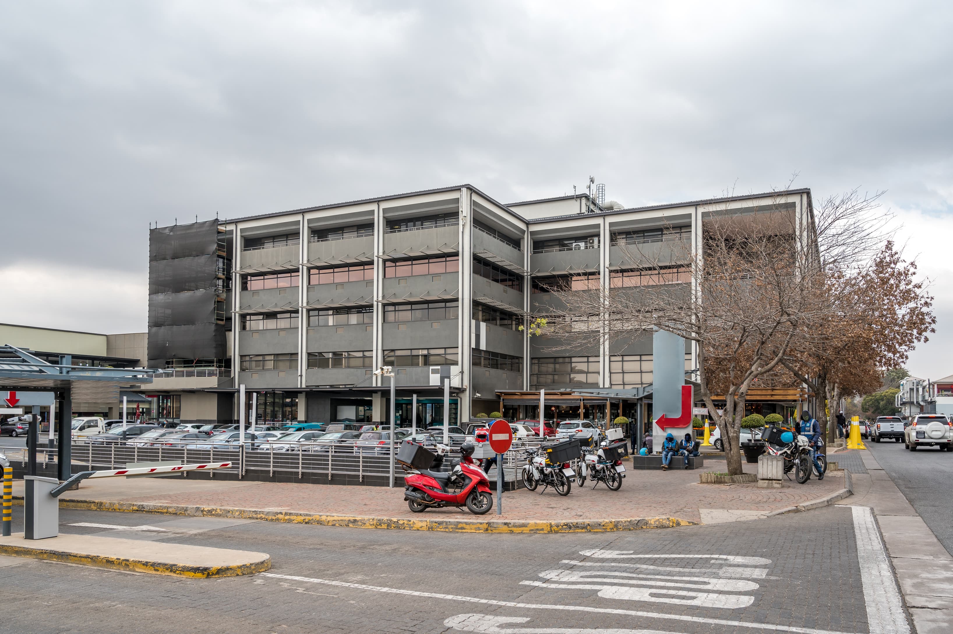 JOHANNESBURG, Rivonia Village image 8 JOHANNESBURG, Rivonia Village image 8