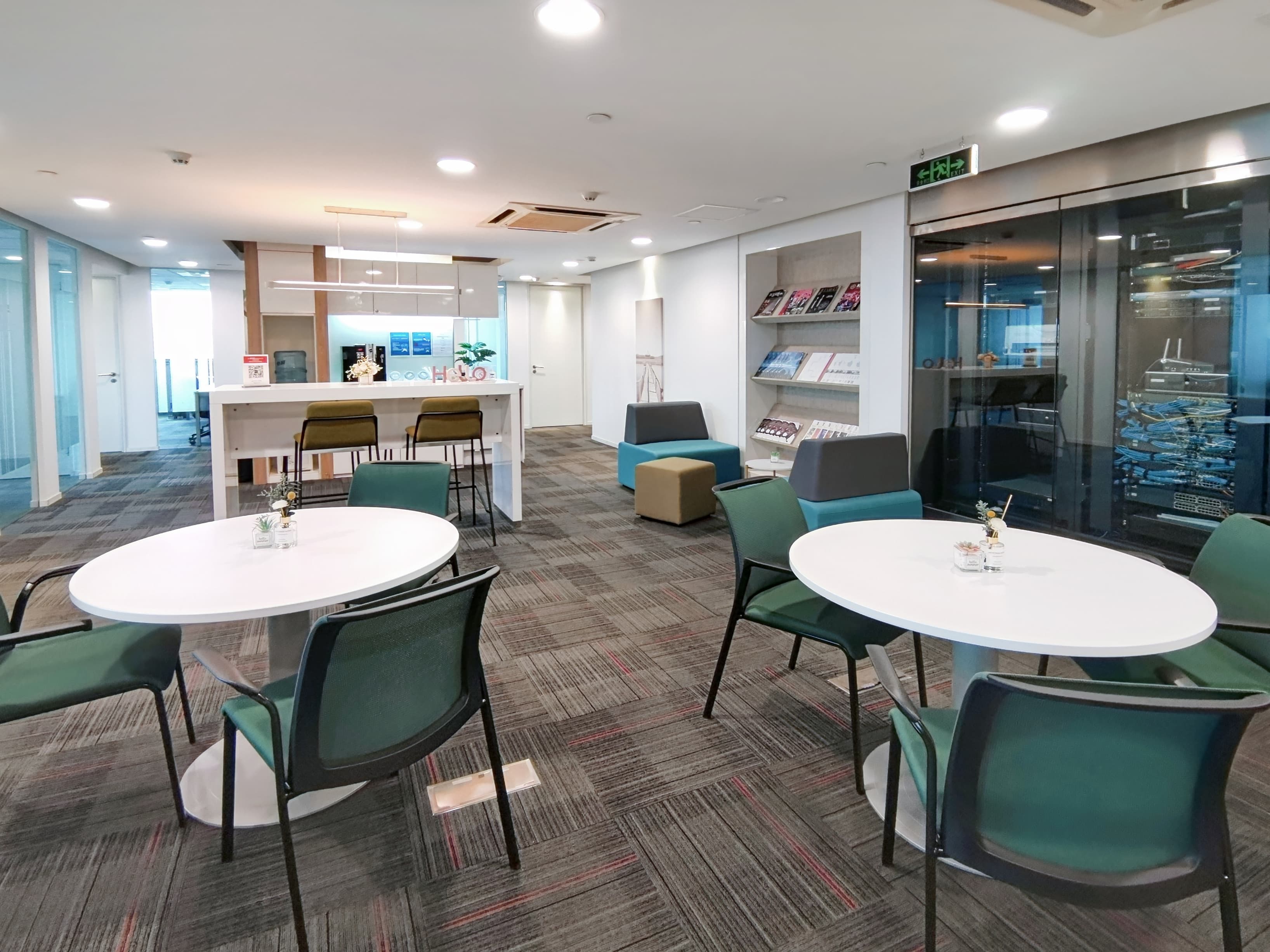 FOSHAN, Huahui Building image 4