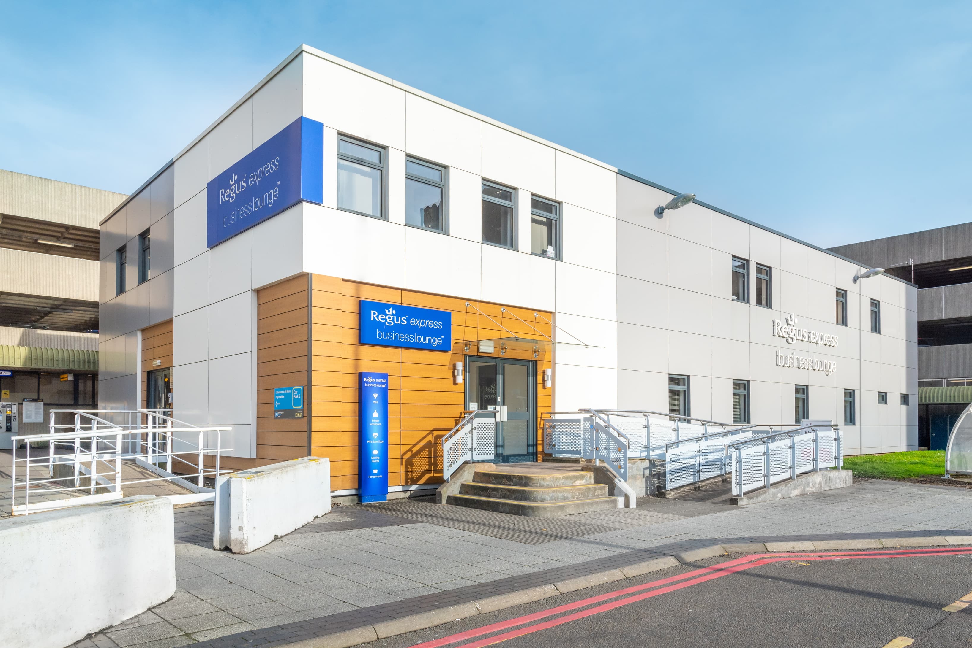 BIRMINGHAM AIRPORT, Regus Express image 3