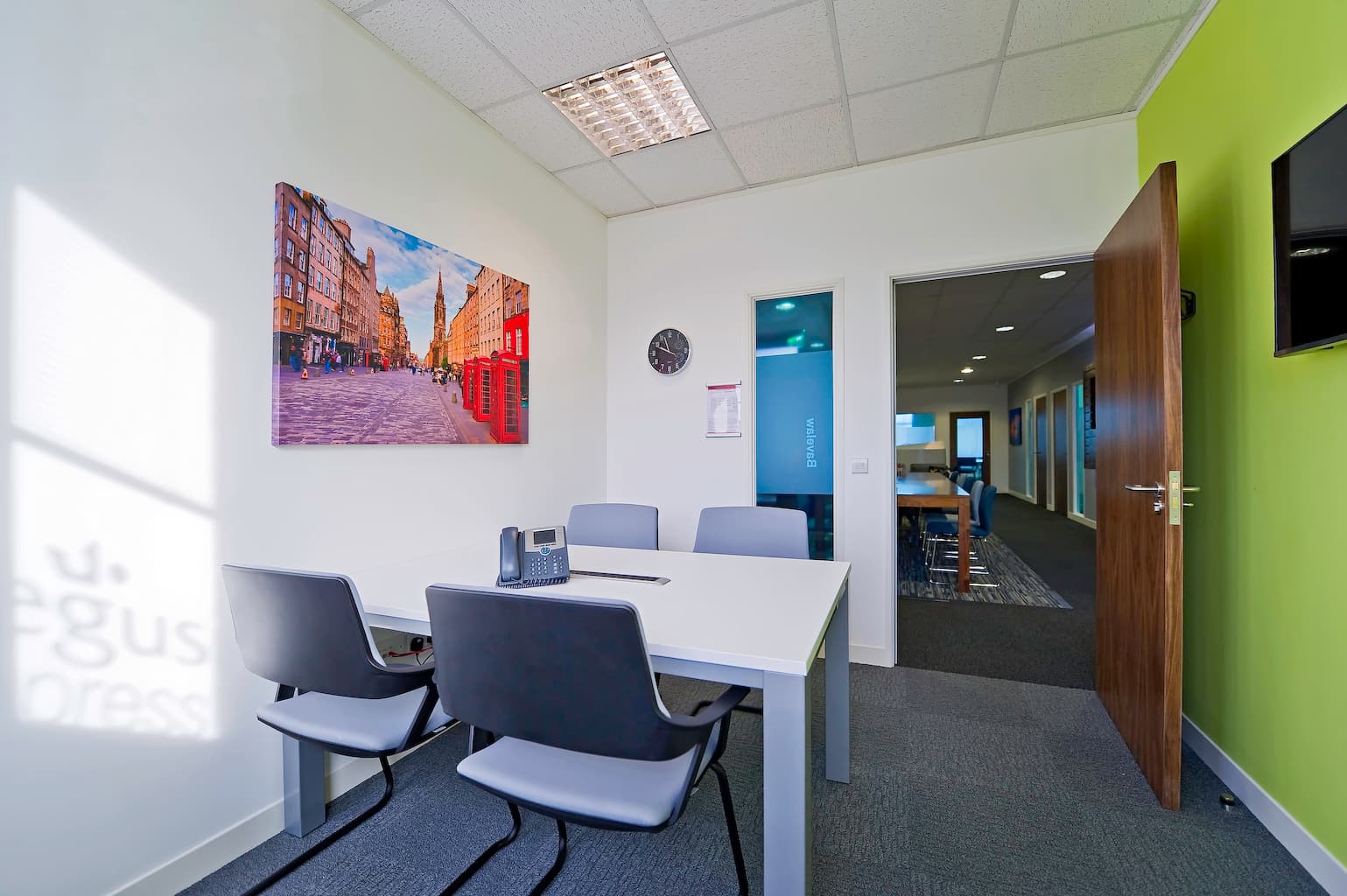 EDINBURGH, Fort Kinnaird Regus Express image 7