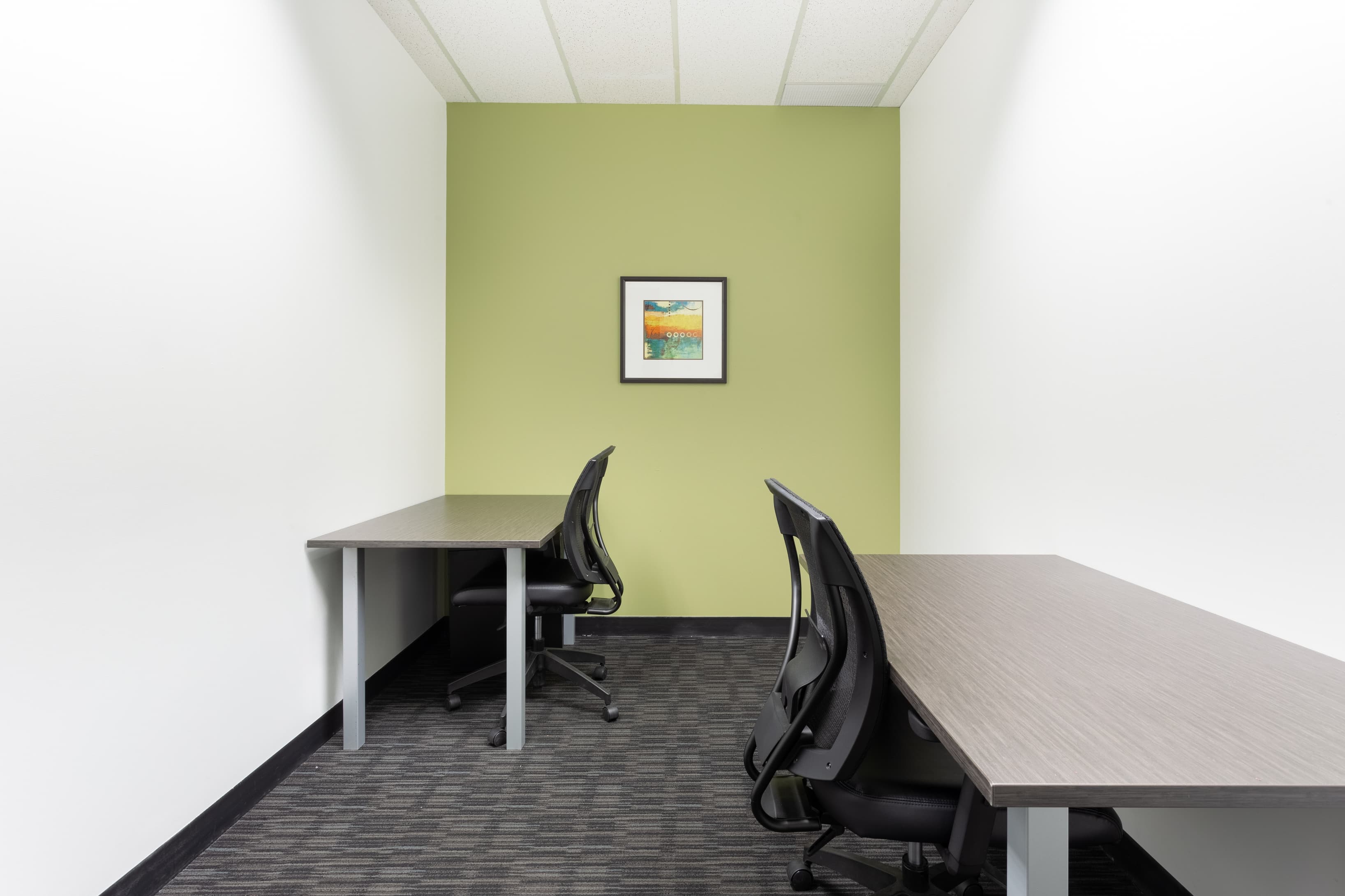 BC, Surrey - King's Cross image 2