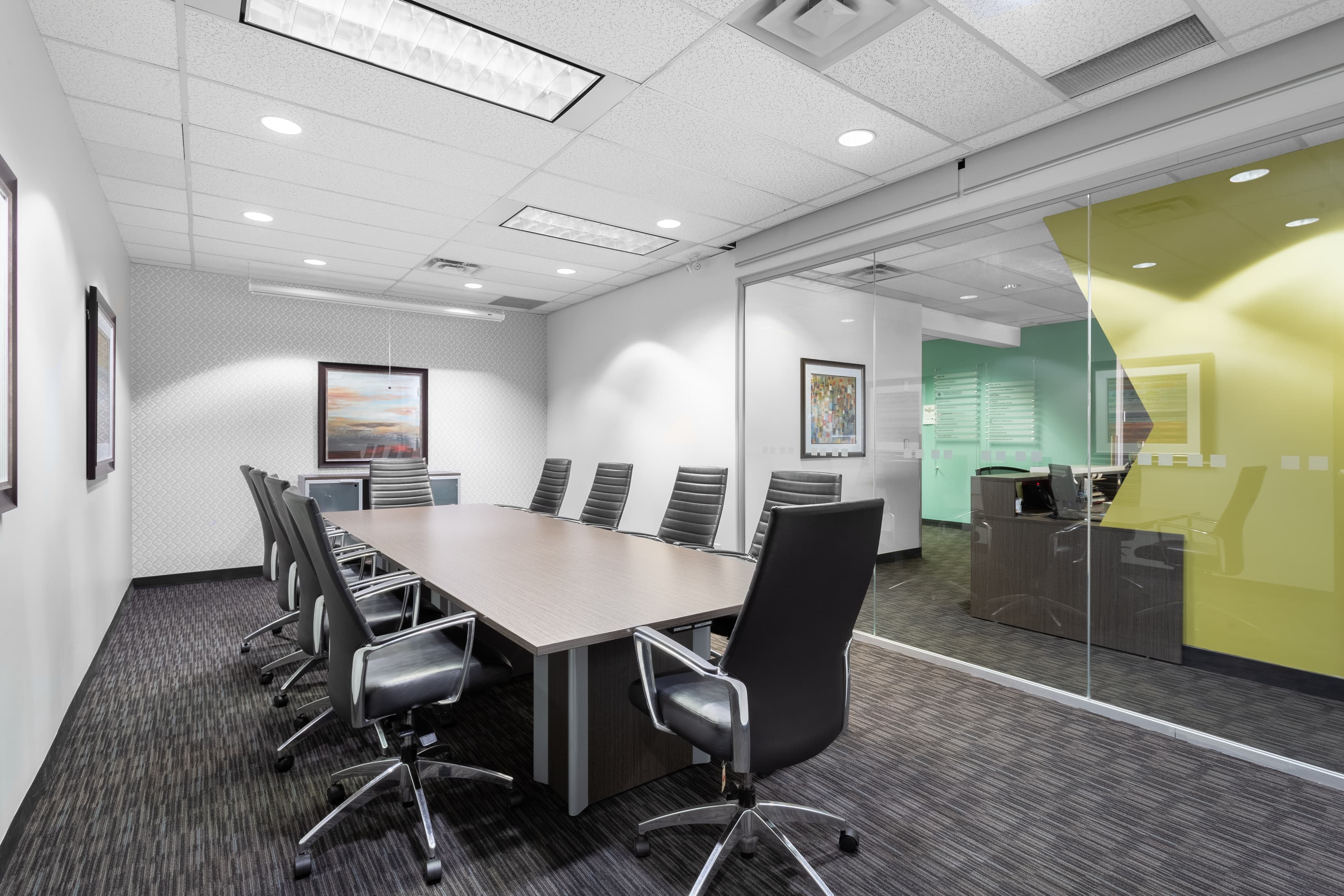 BC, Surrey - King's Cross image 3