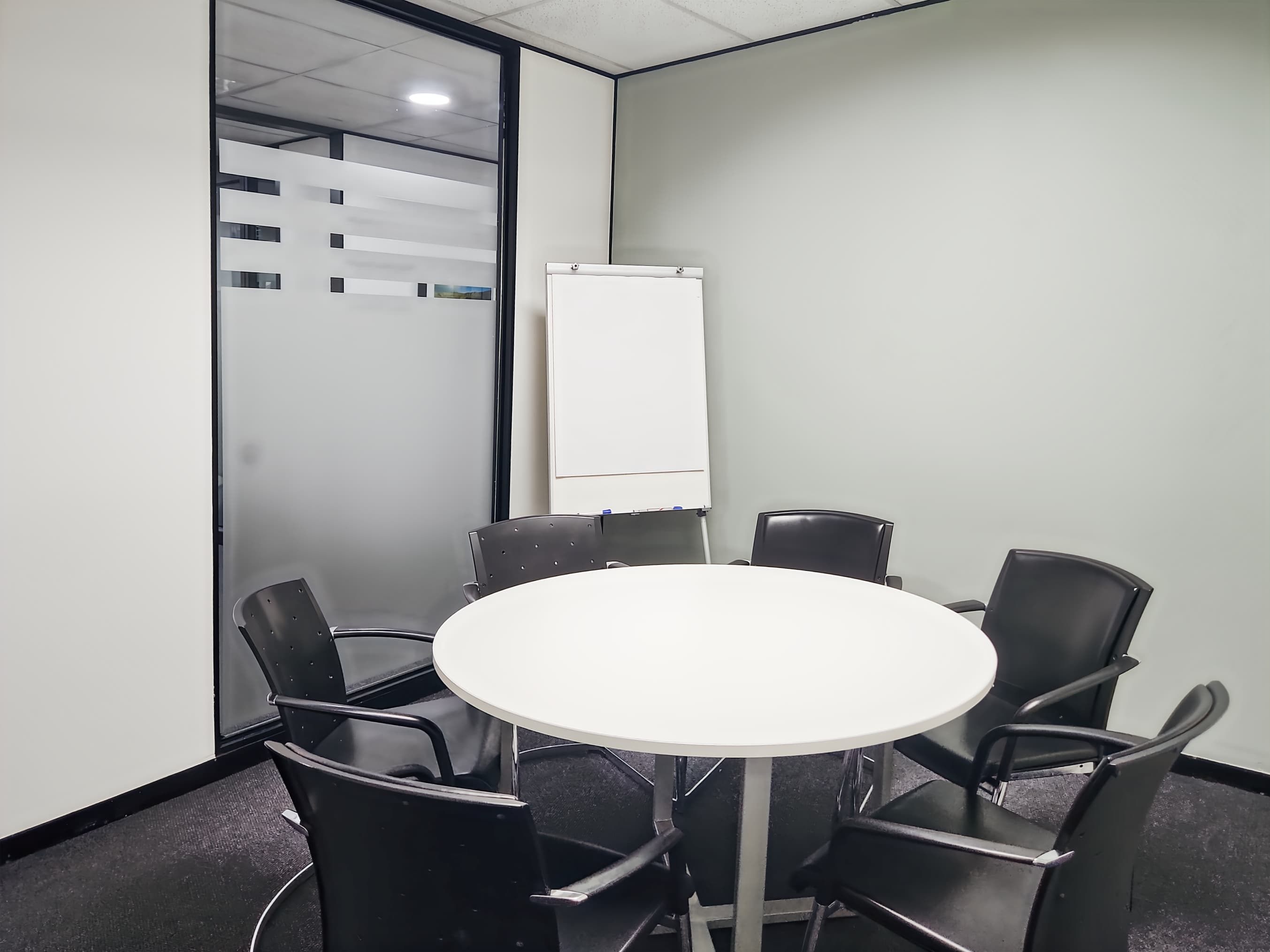 JOHANNESBURG, Woodmead Country Club Estate image 7