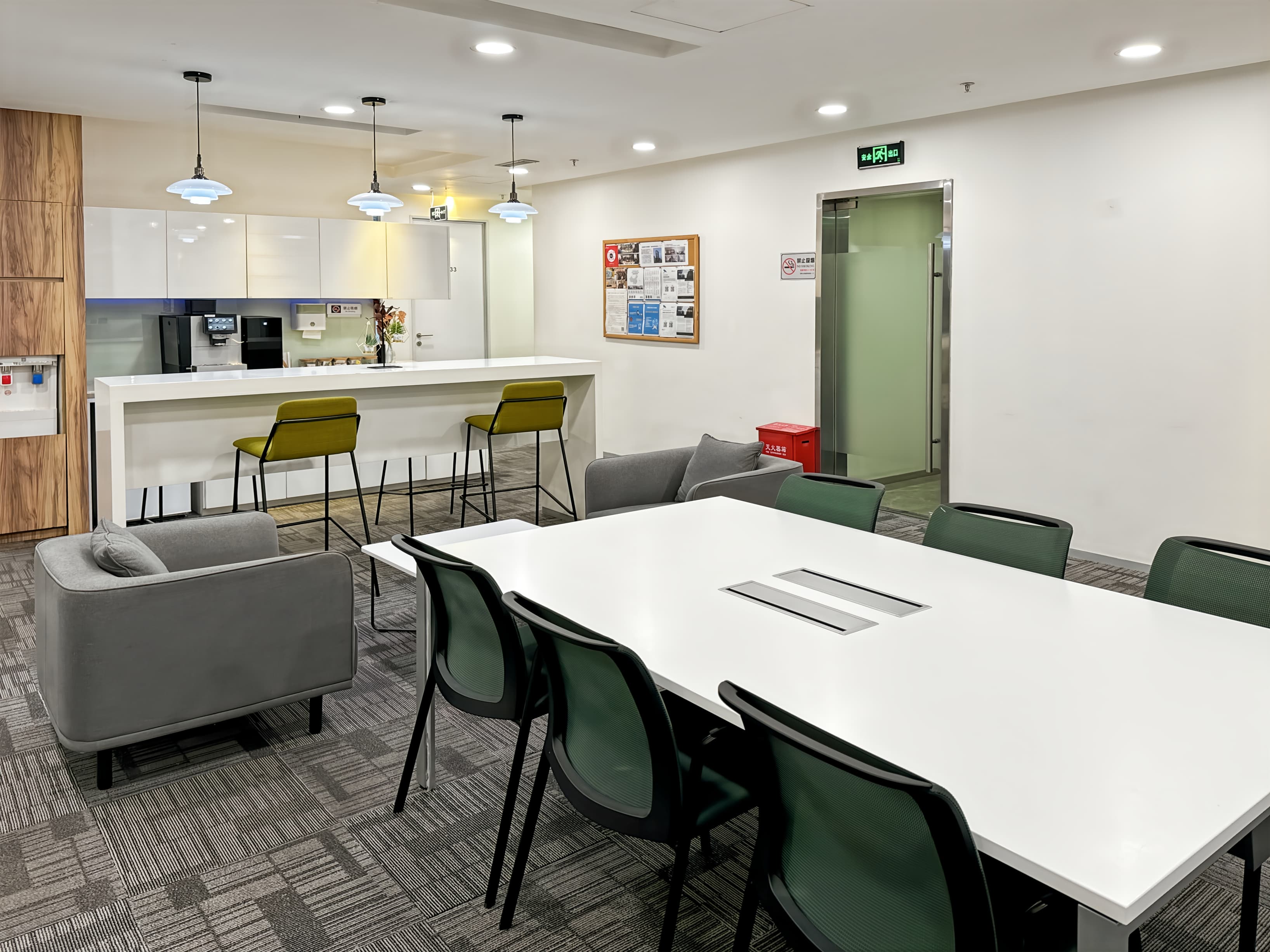 SHENZHEN, A8 Building image 5