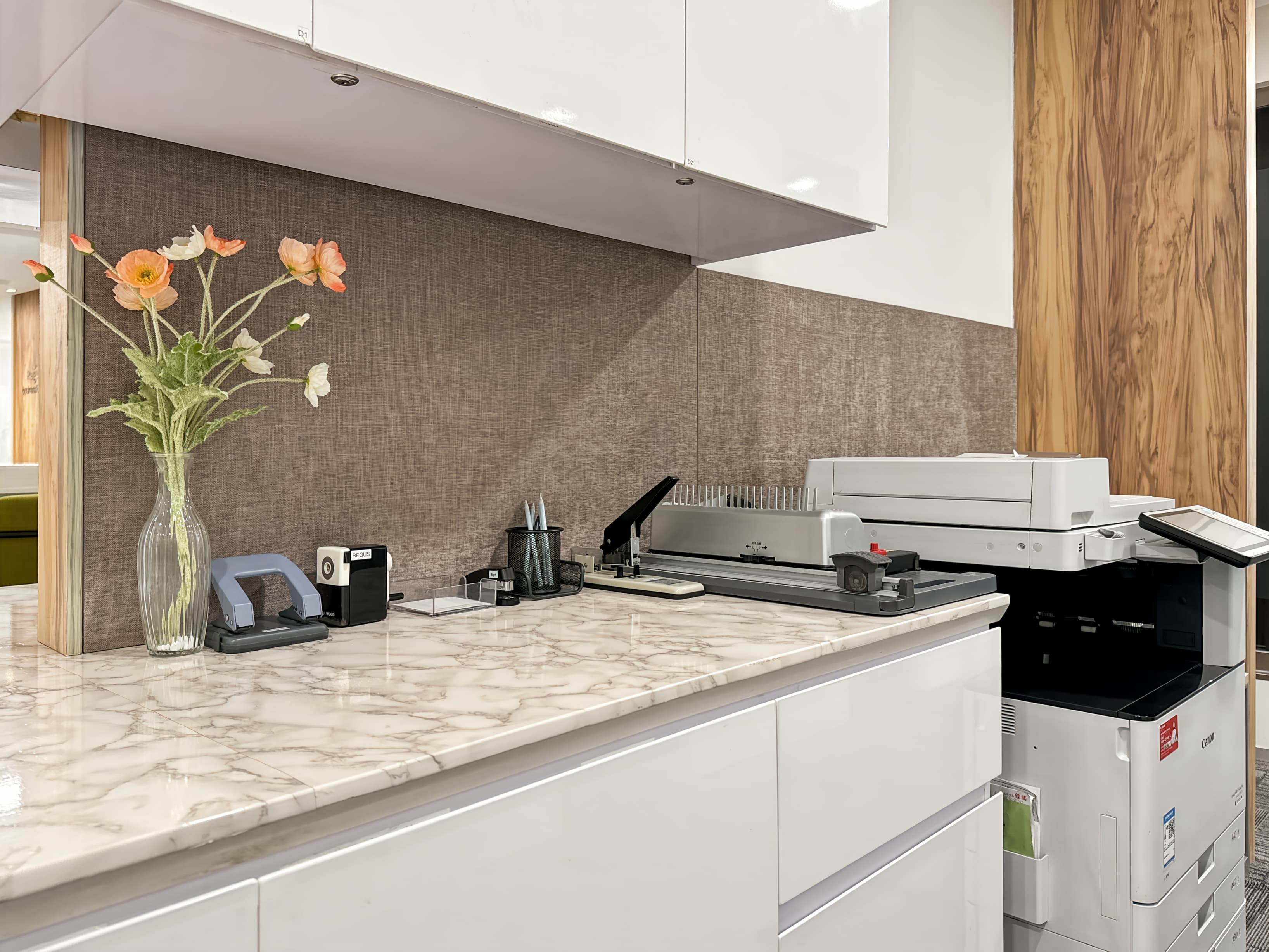 SHENZHEN, A8 Building image 1