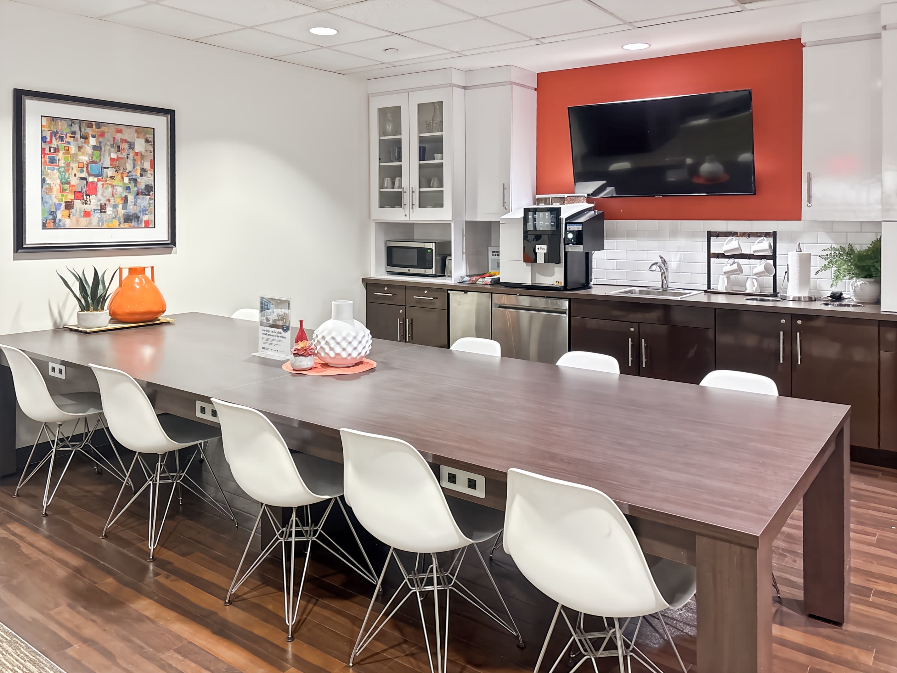 NJ, New Brunswick - Plaza II image 12