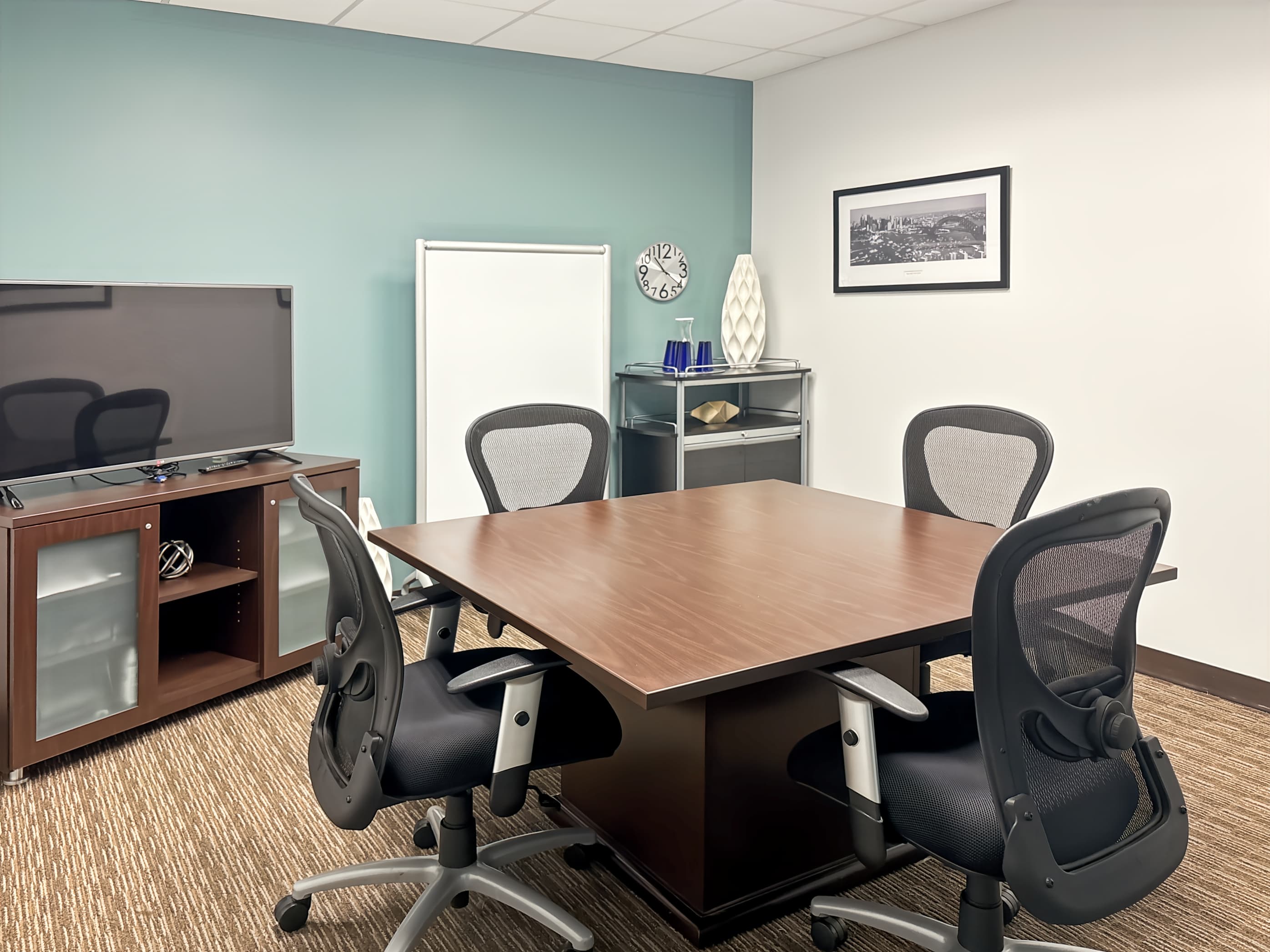 NJ, New Brunswick - Plaza II image 5