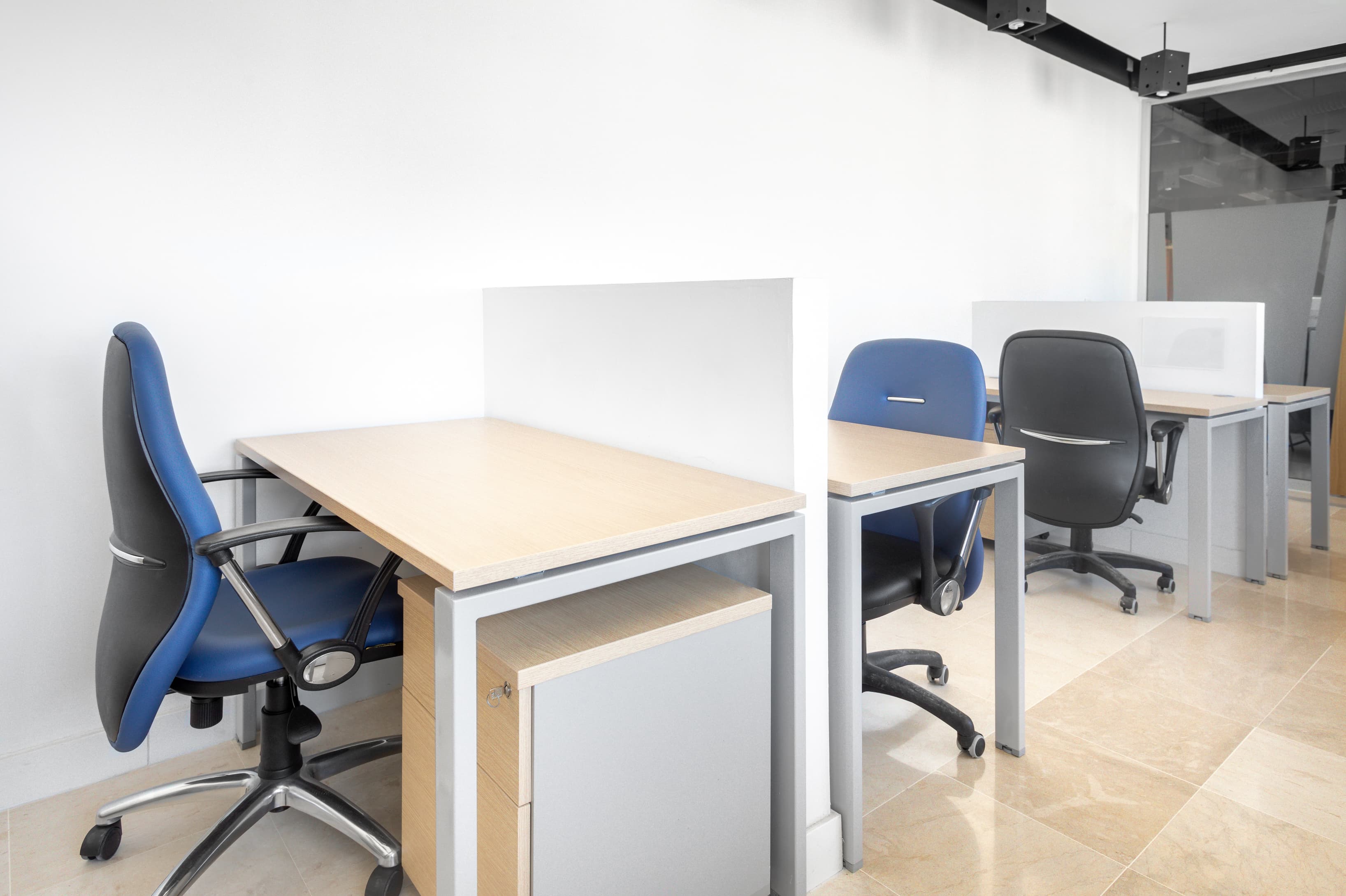 TUNIS, Berges du Lac 2 image 5