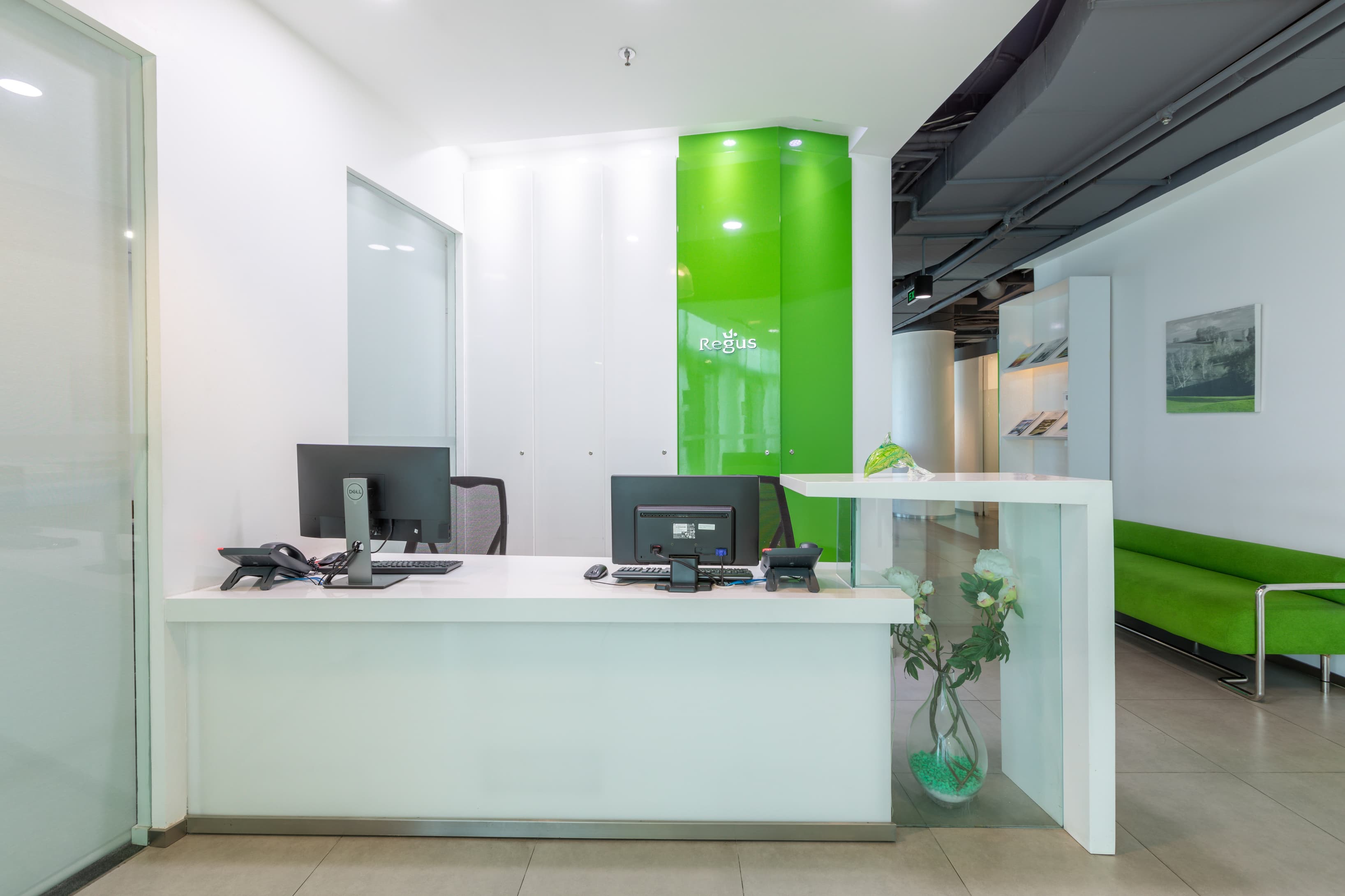 JAKARTA, The Vida image 3