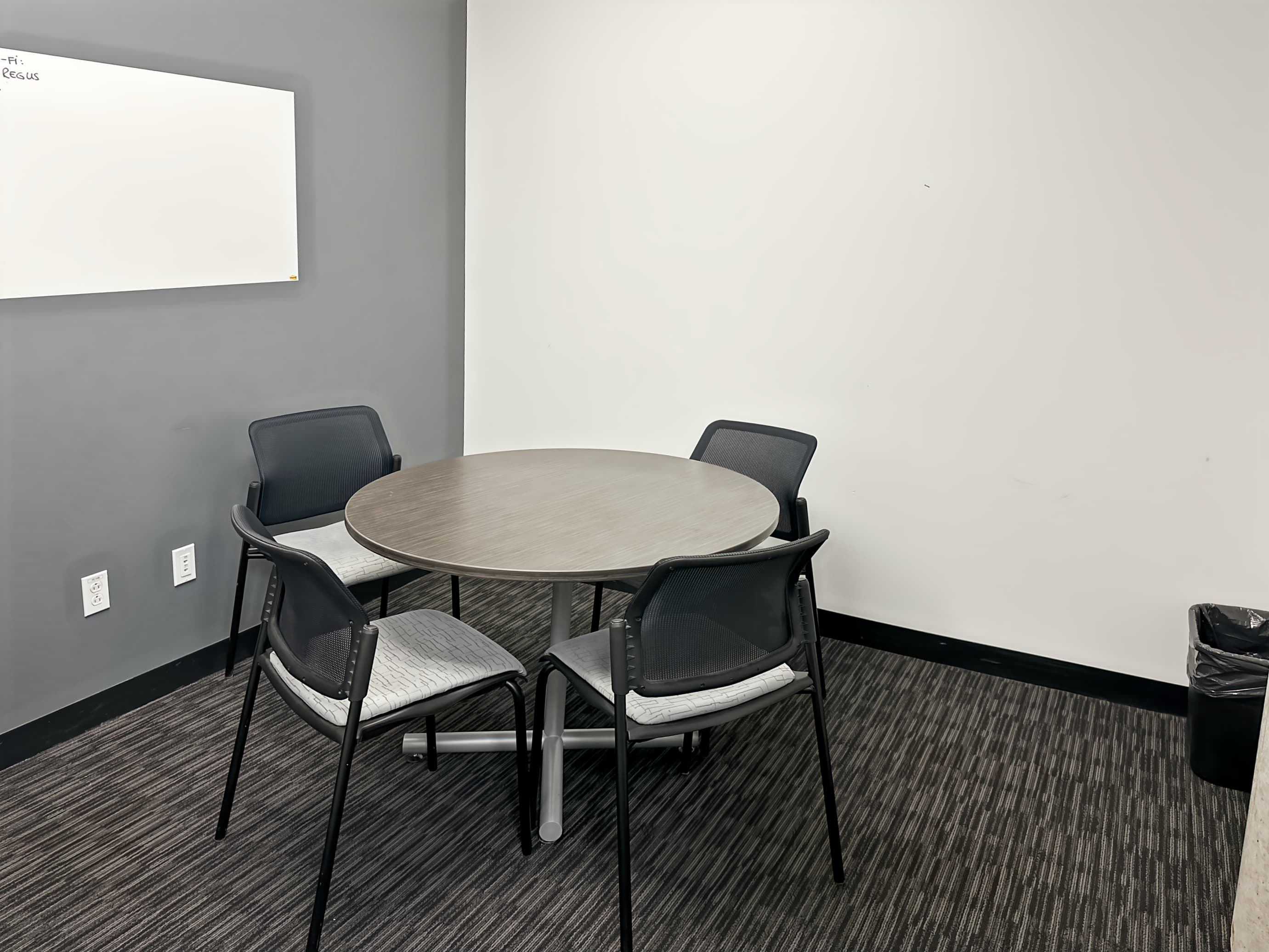 QC, Laval - St. Martin image 9