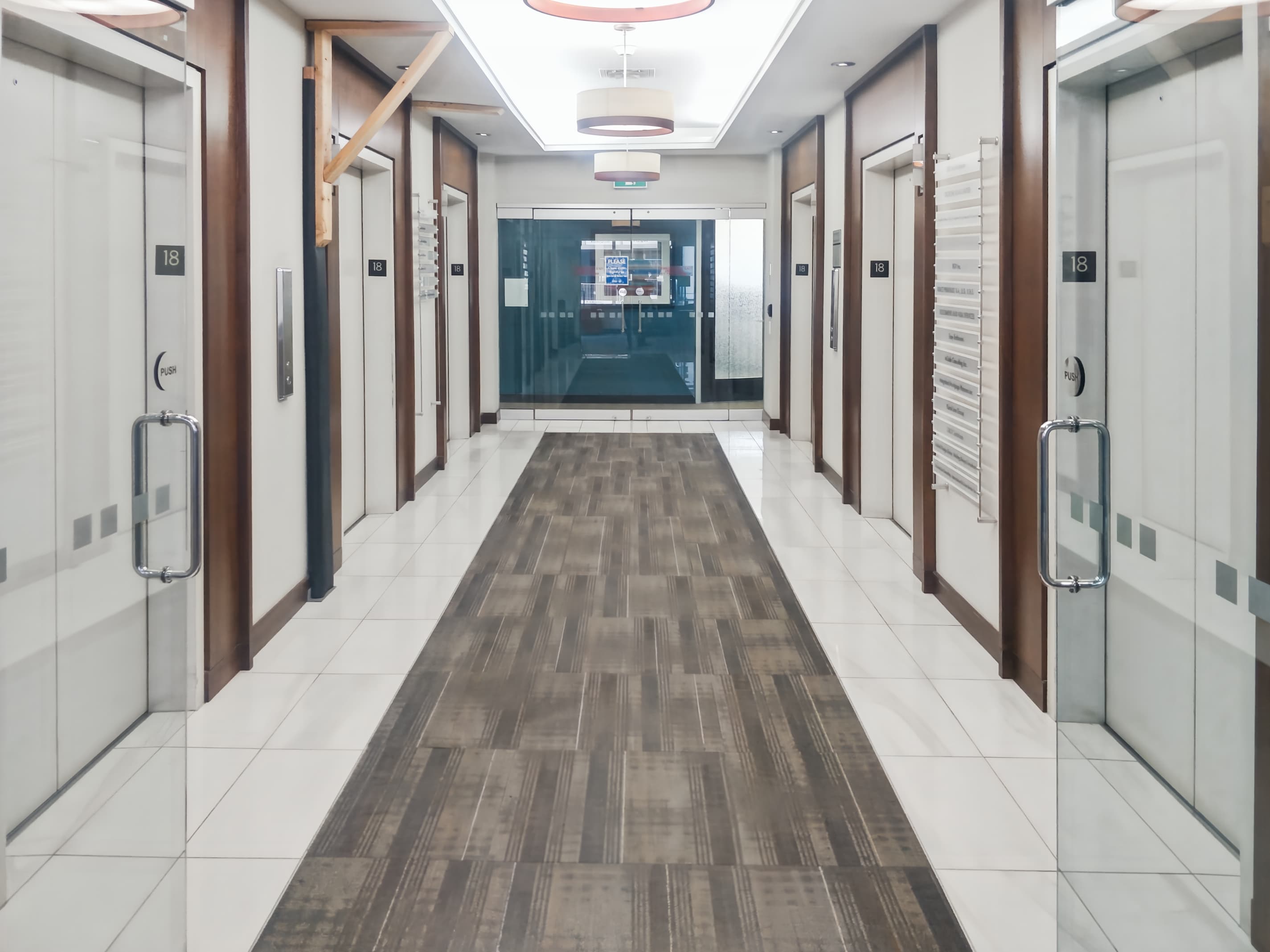 ON, Toronto - Yonge & St. Clair image 7