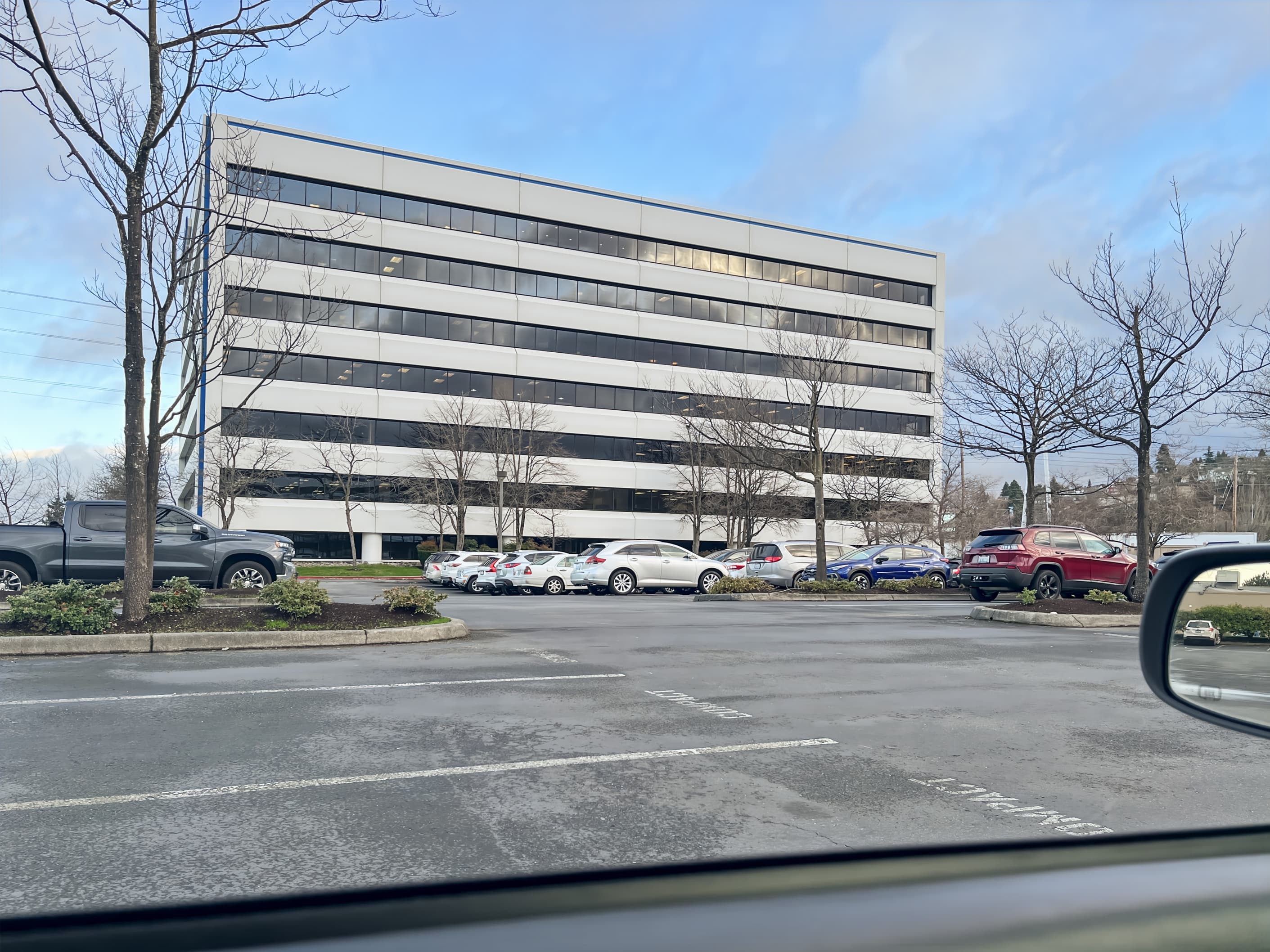 WA, Renton - Triton Towers Three image 13