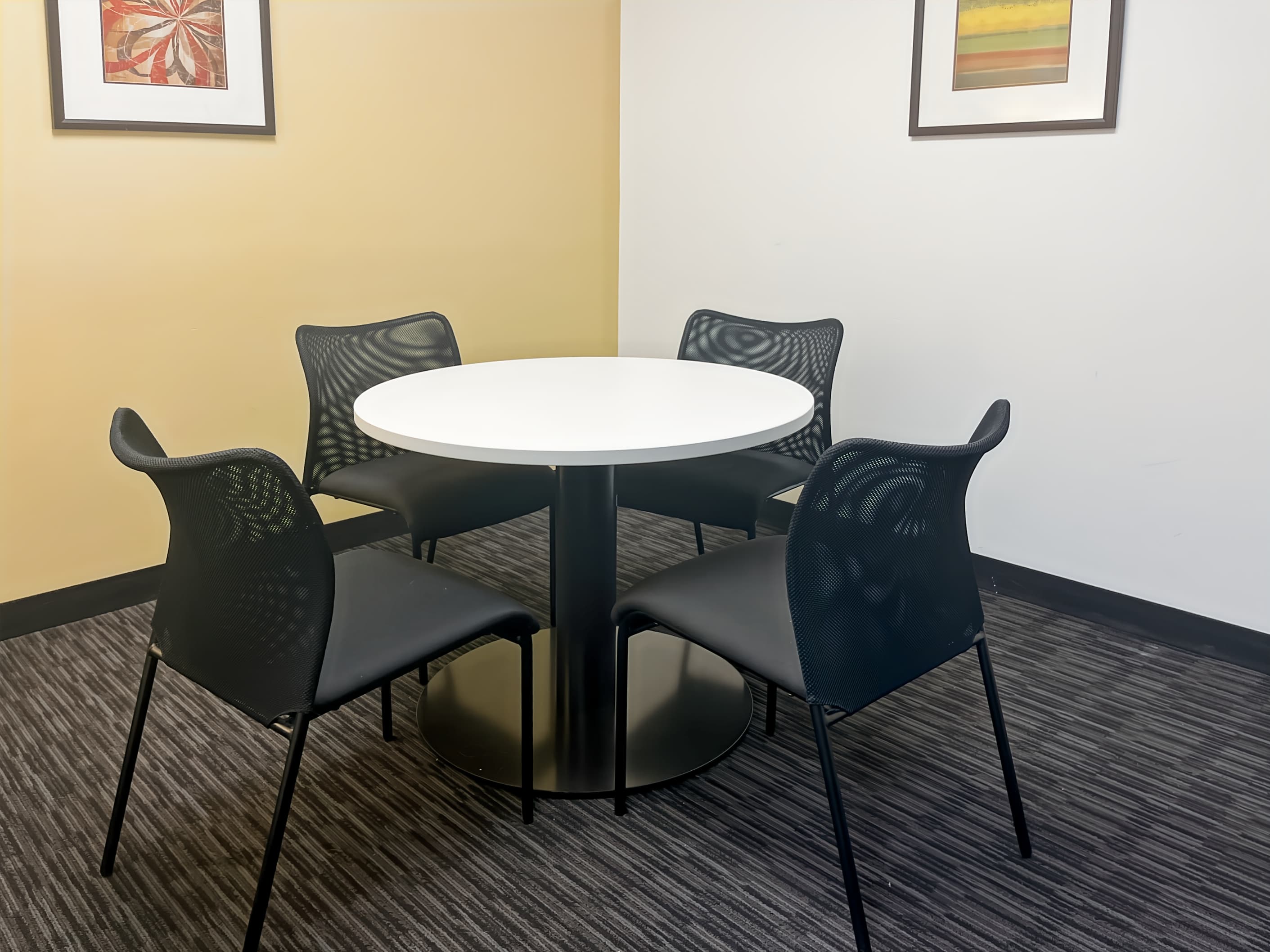 WA, Renton - Triton Towers Three image 9