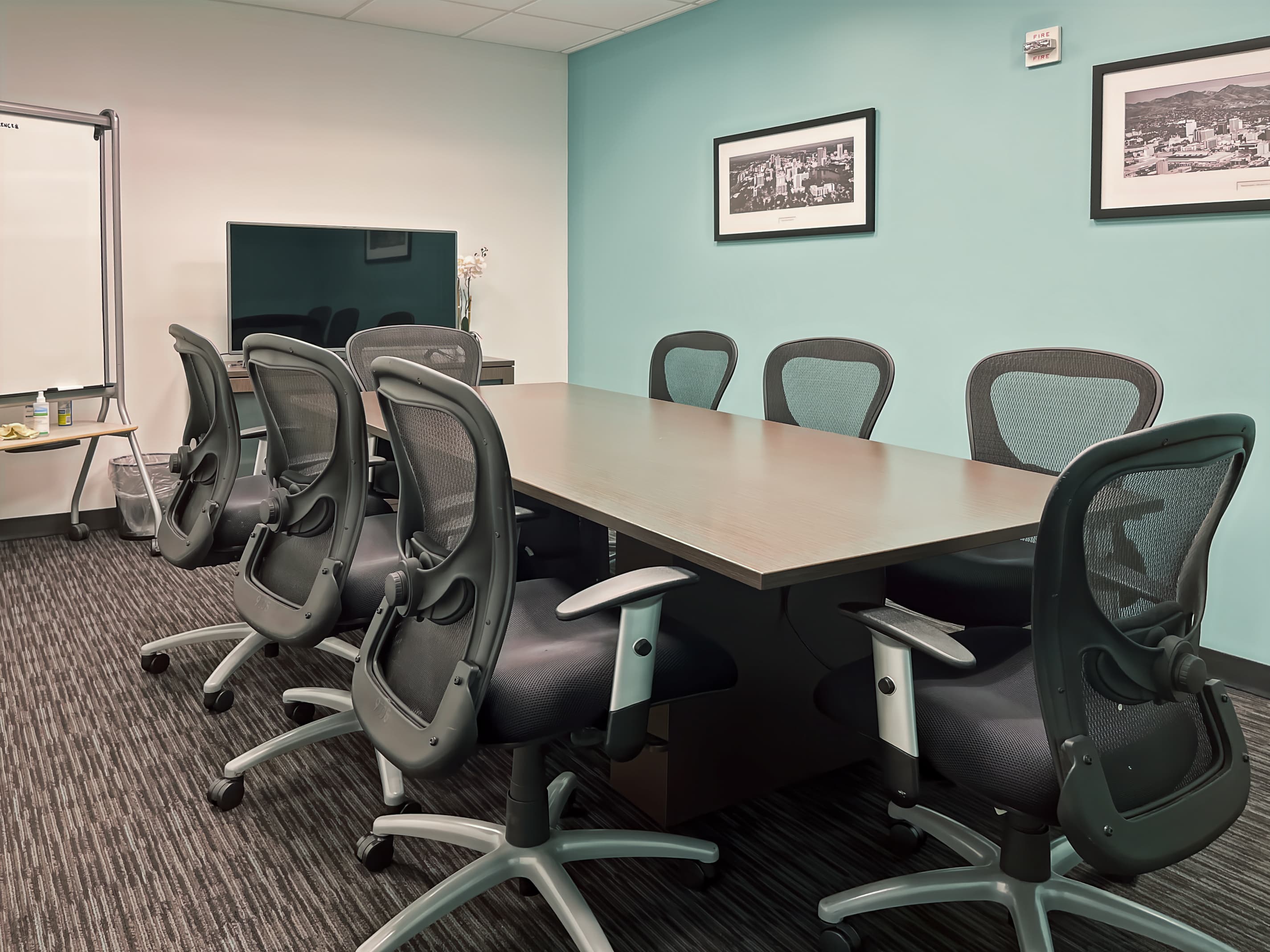 WA, Renton - Triton Towers Three image 4