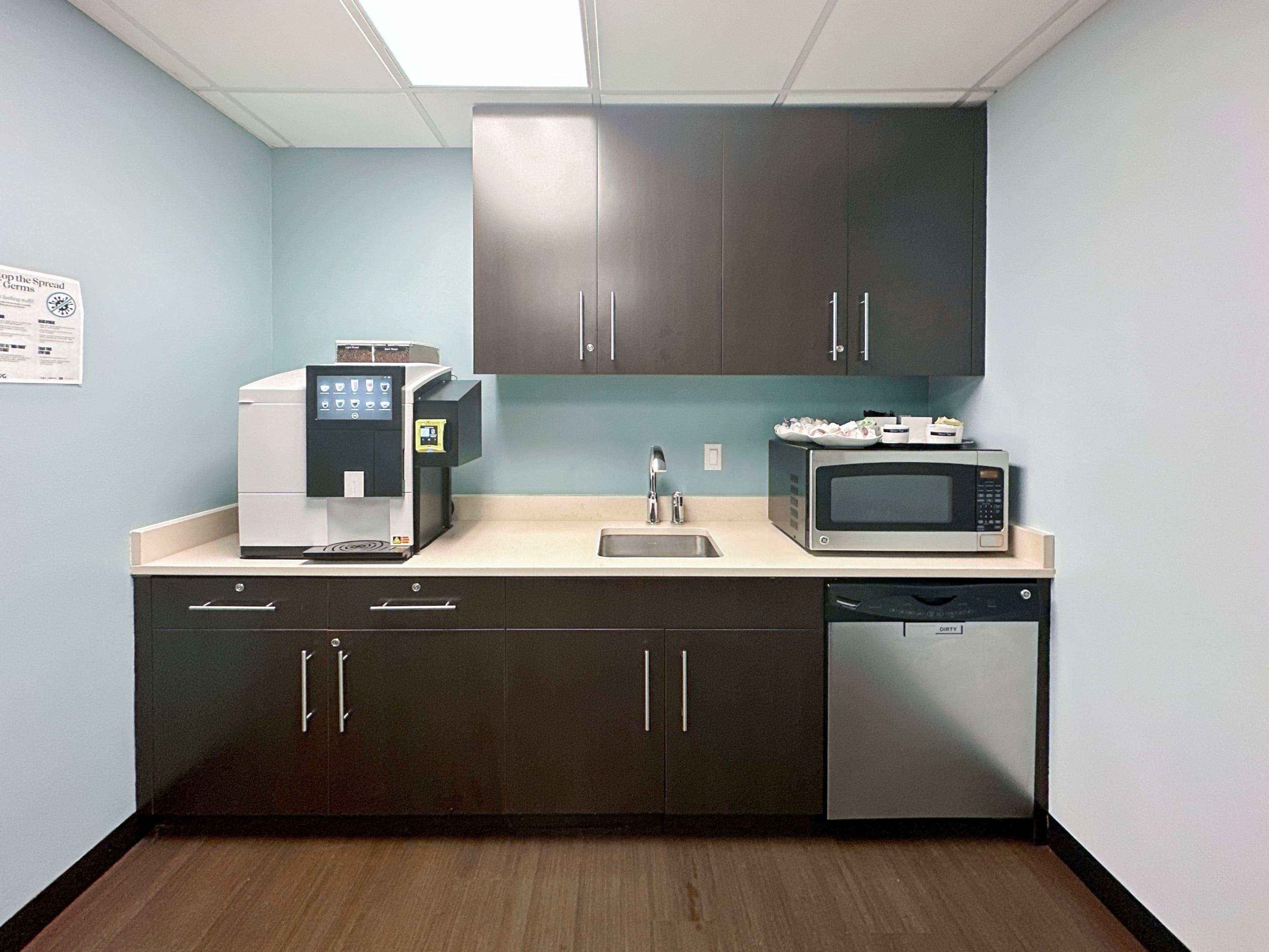 MI, Lansing - One Michigan Avenue image 5