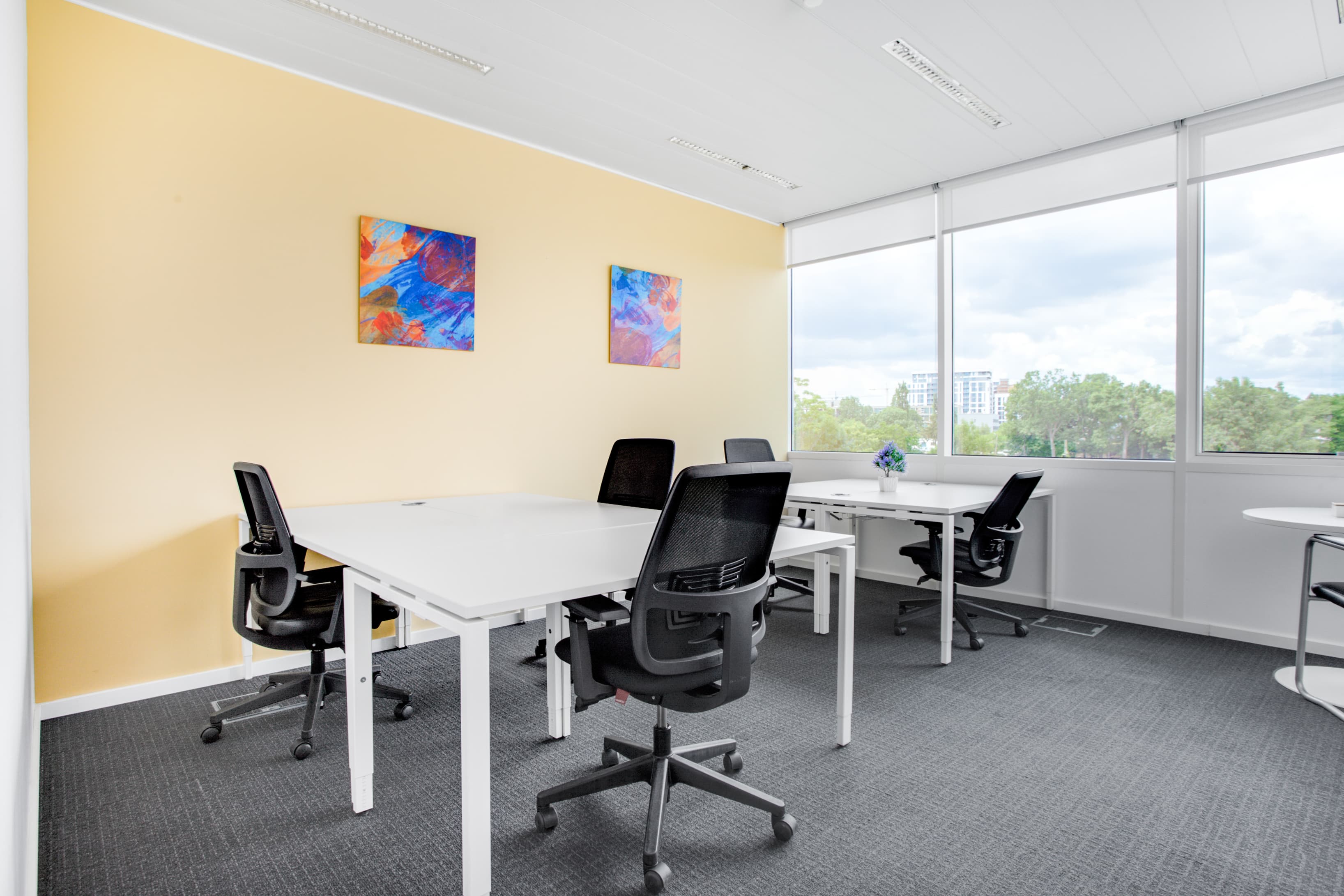 BUCHAREST, Hermes image 4 BUCHAREST, Hermes image 4