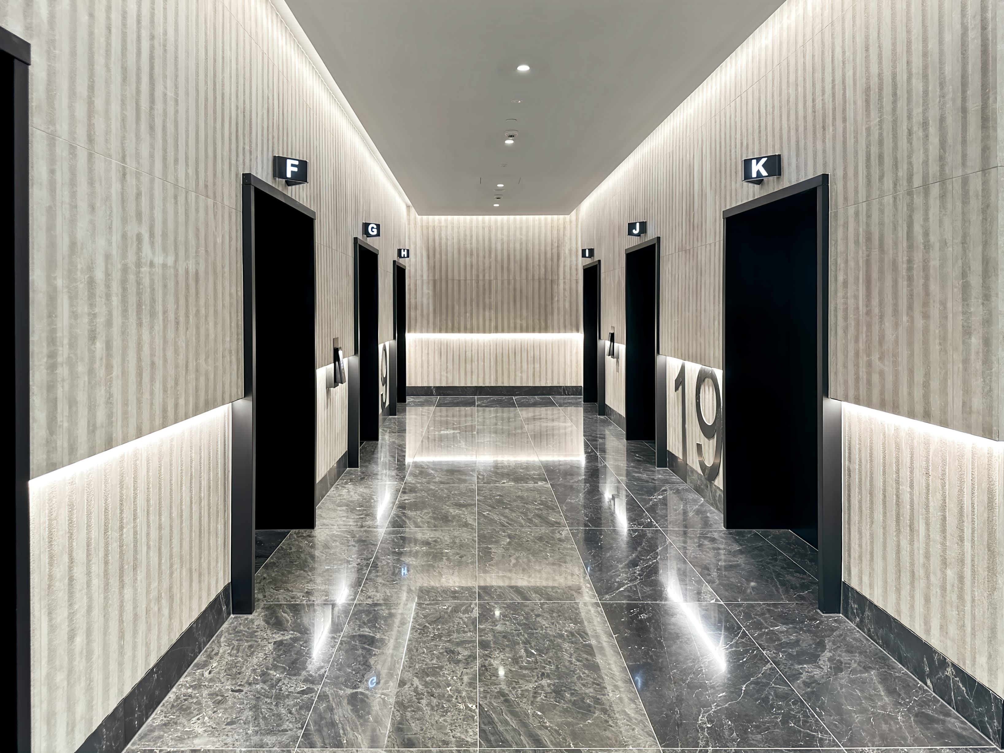 MELBOURNE, 180 Lonsdale Street image 13