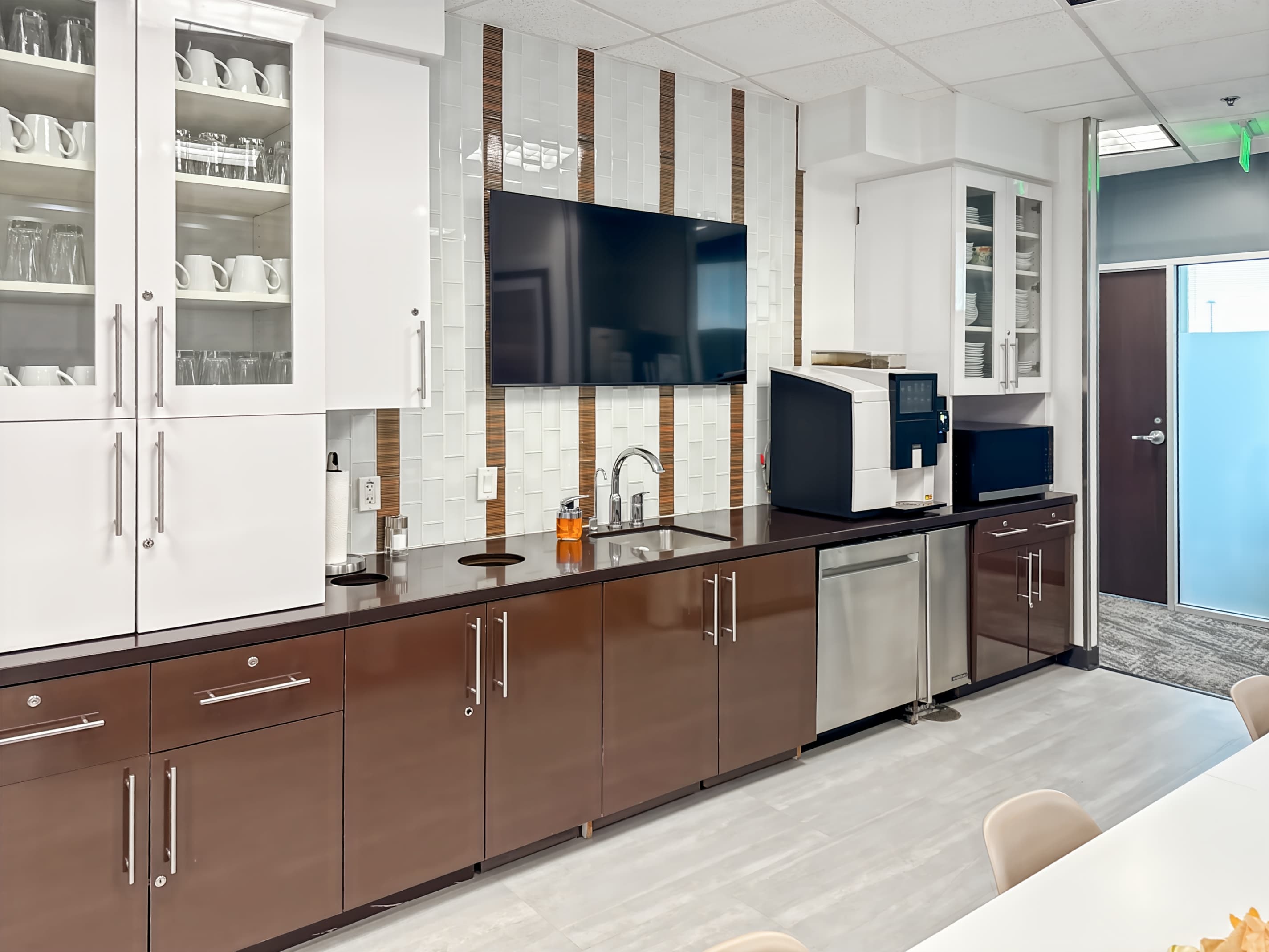 AZ, Phoenix - Deer Valley - Union Hills Office Plaza image 4 AZ, Phoenix - Deer Valley - Union Hills Office Plaza image 4