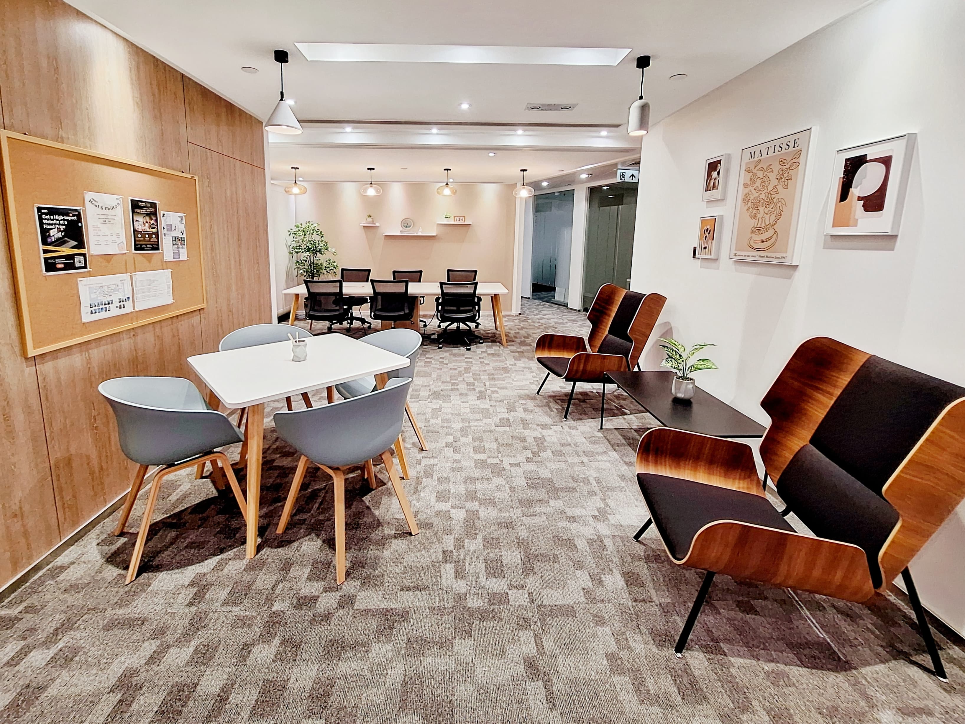 HONG KONG, 181 QRC image 2