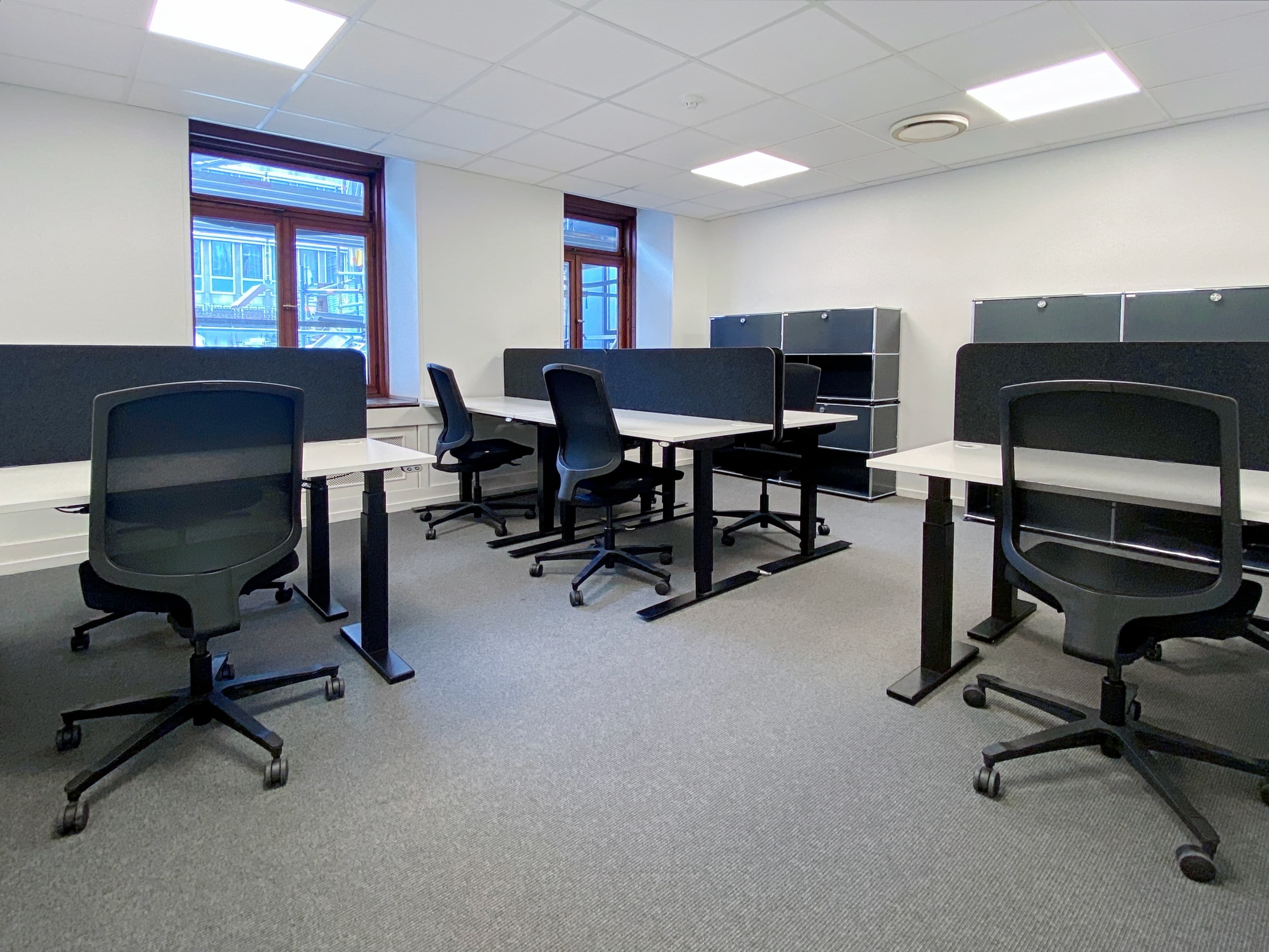 COPENHAGEN, Raadhuspladsen image 12