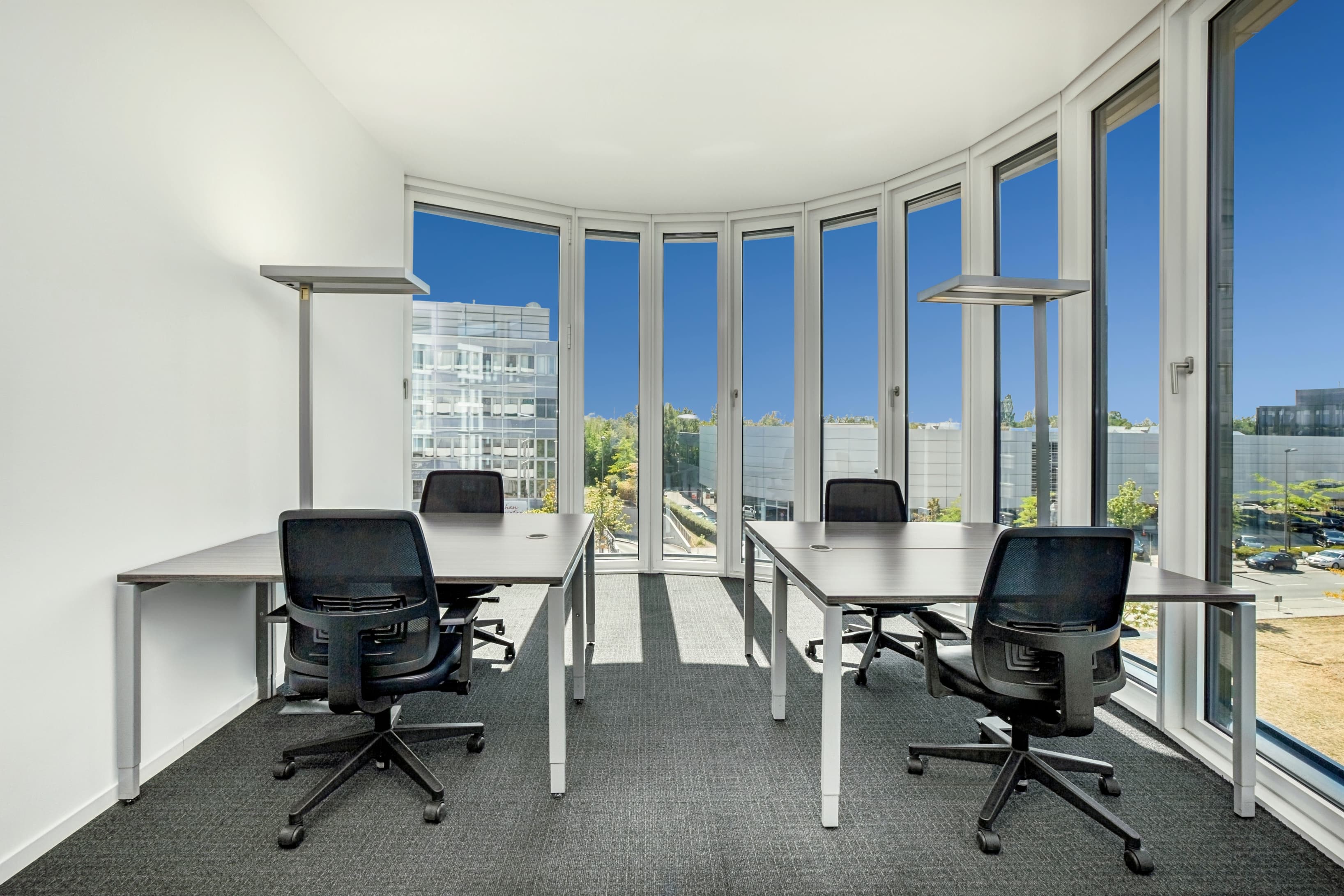 DUSSELDORF, Airport City image 5