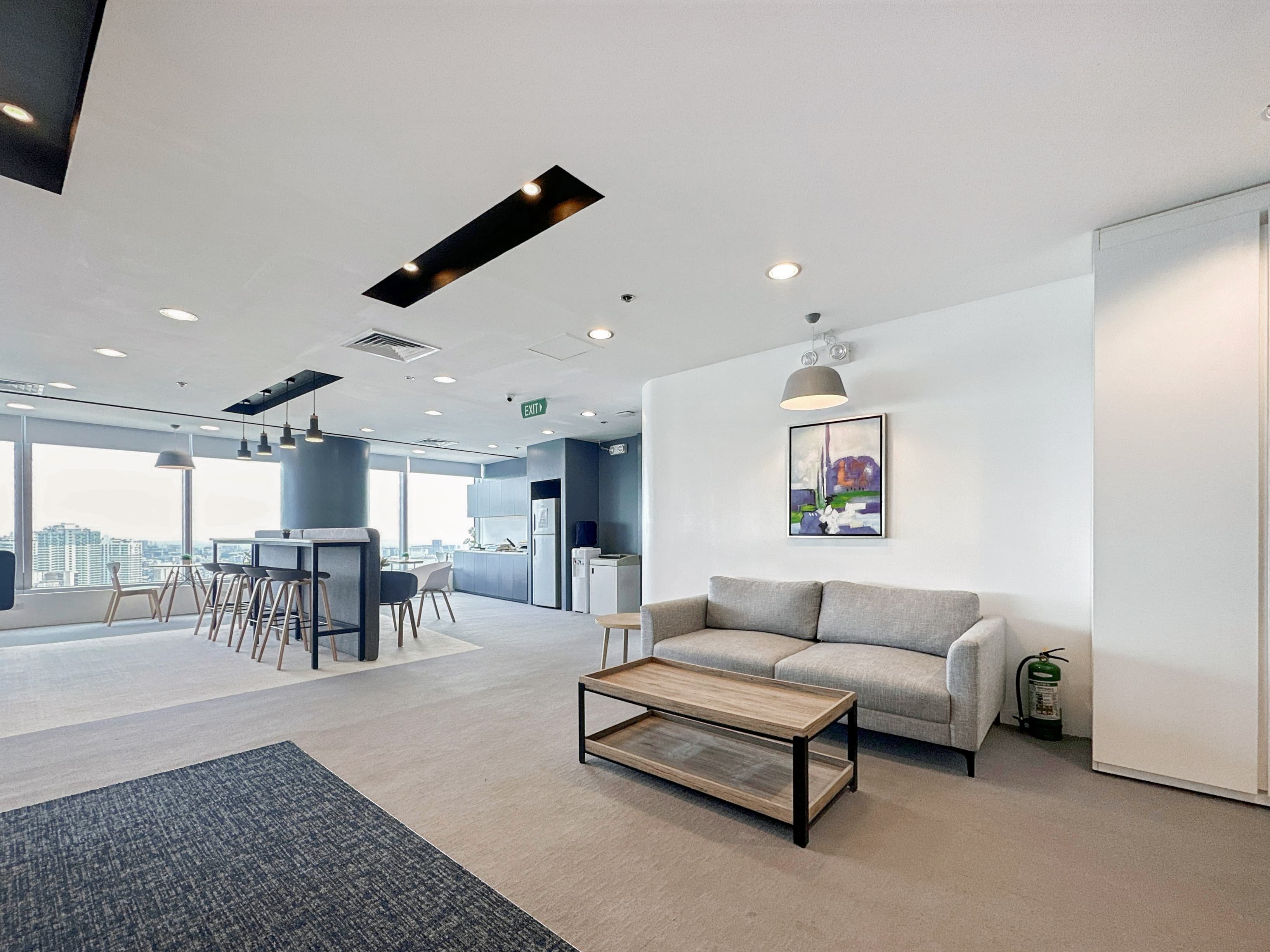 MANILA, PBCom Tower image 3 MANILA, PBCom Tower image 3