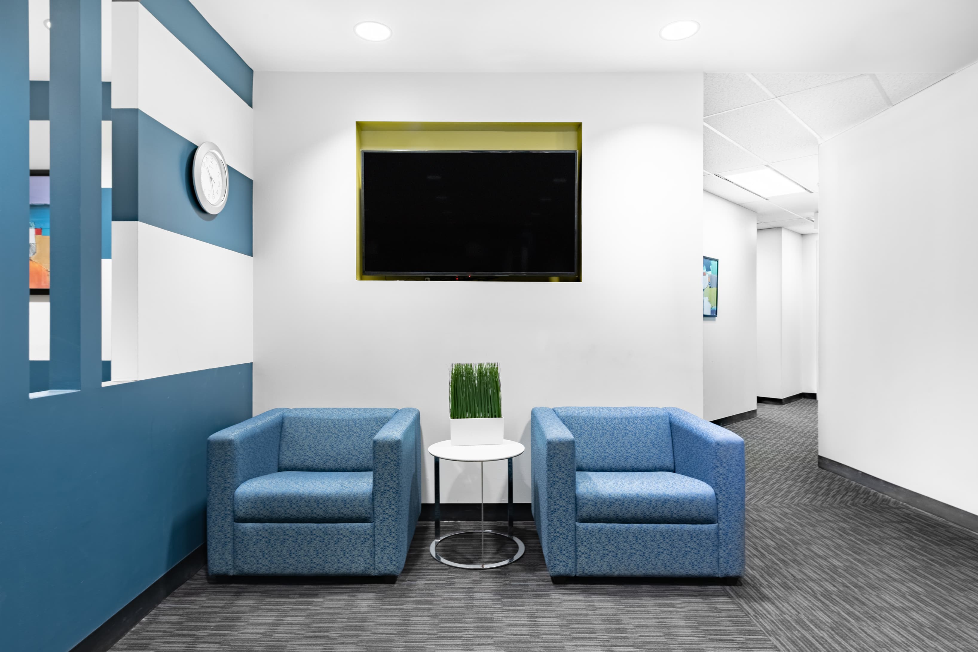 ON, Oakville - Winston Park image 2 ON, Oakville - Winston Park image 2