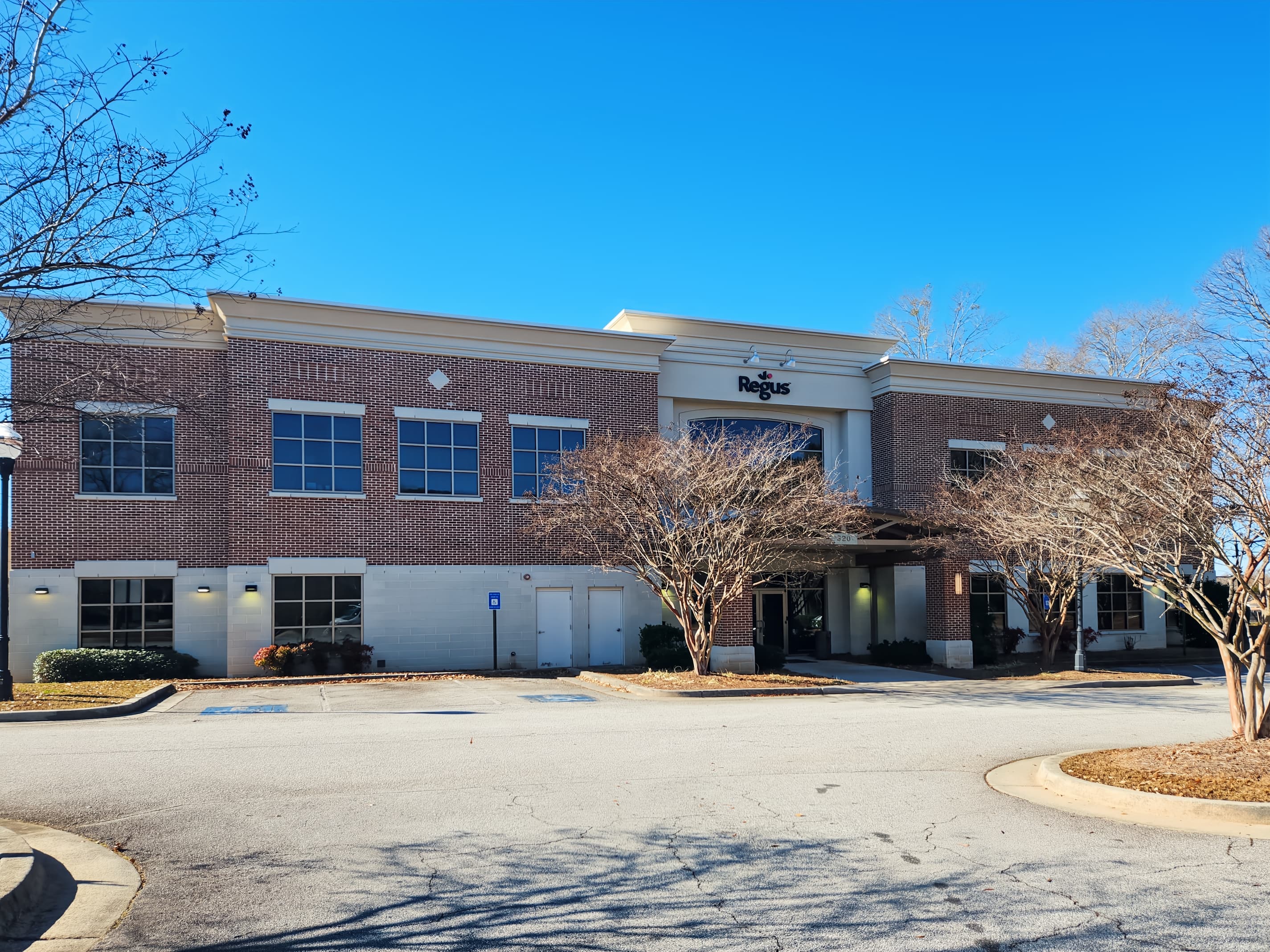 GA, Fayetteville - Main Street Office Center image 12