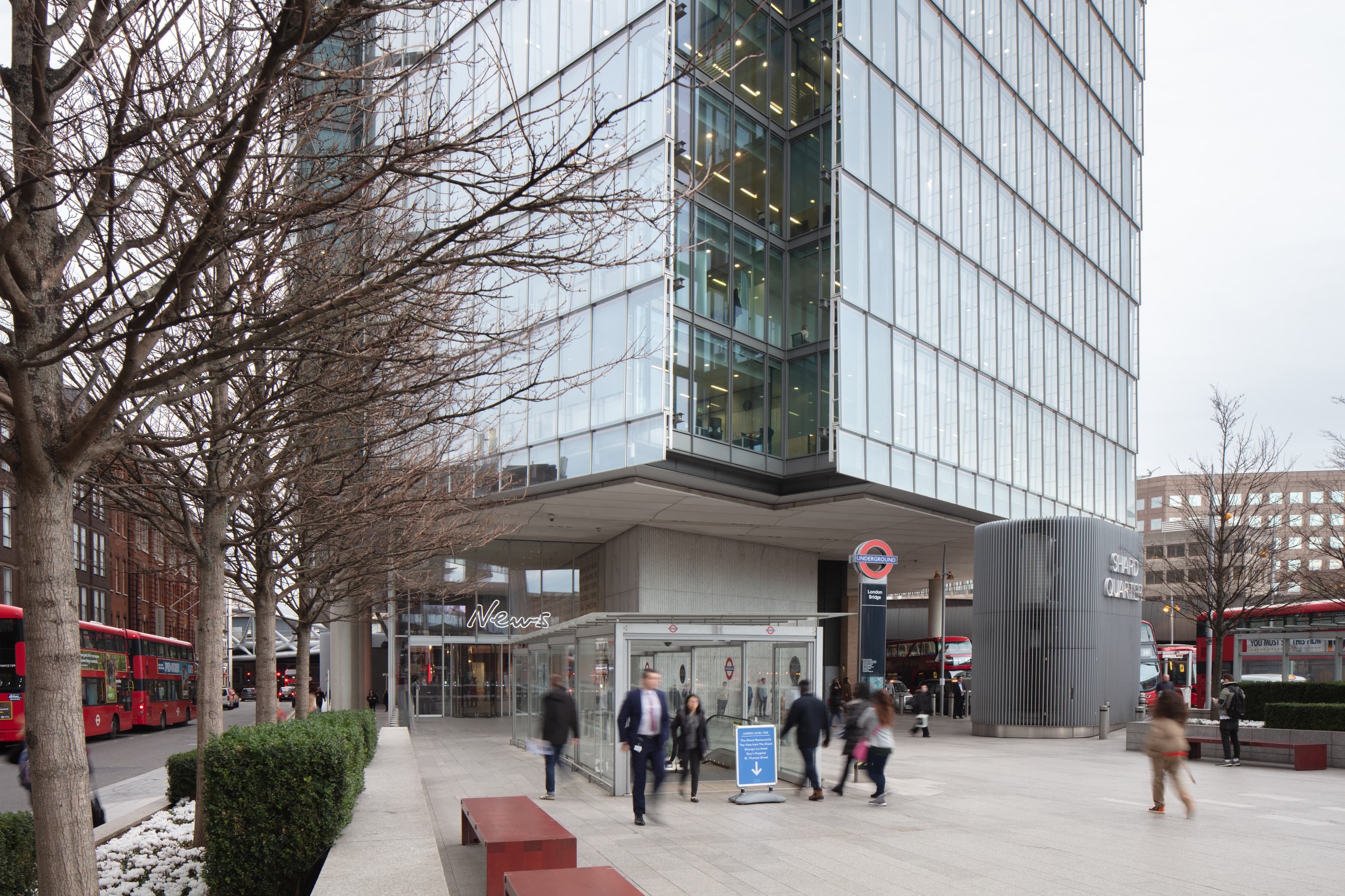 LONDON, London Bridge - The News Building image 3