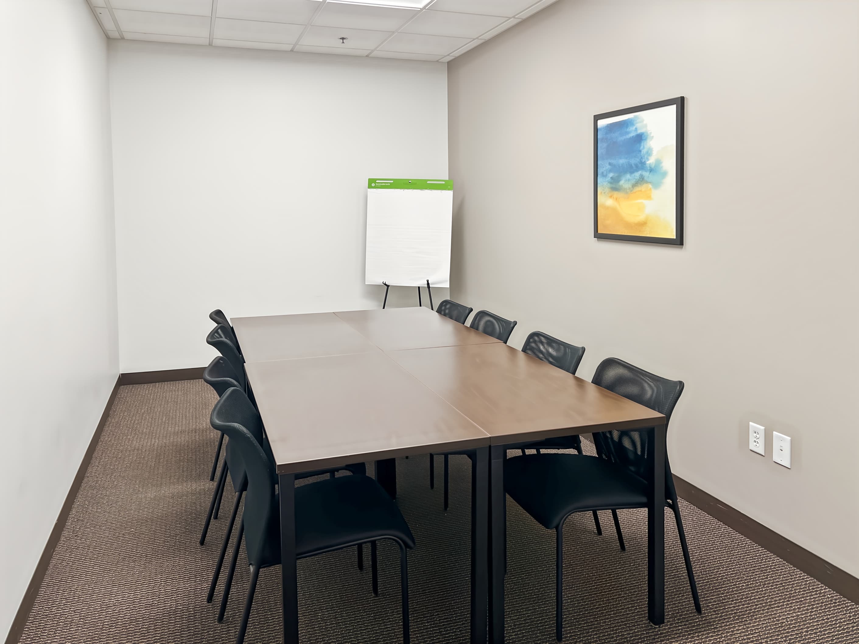 IA, Davenport - Birchwood Office Building image 6