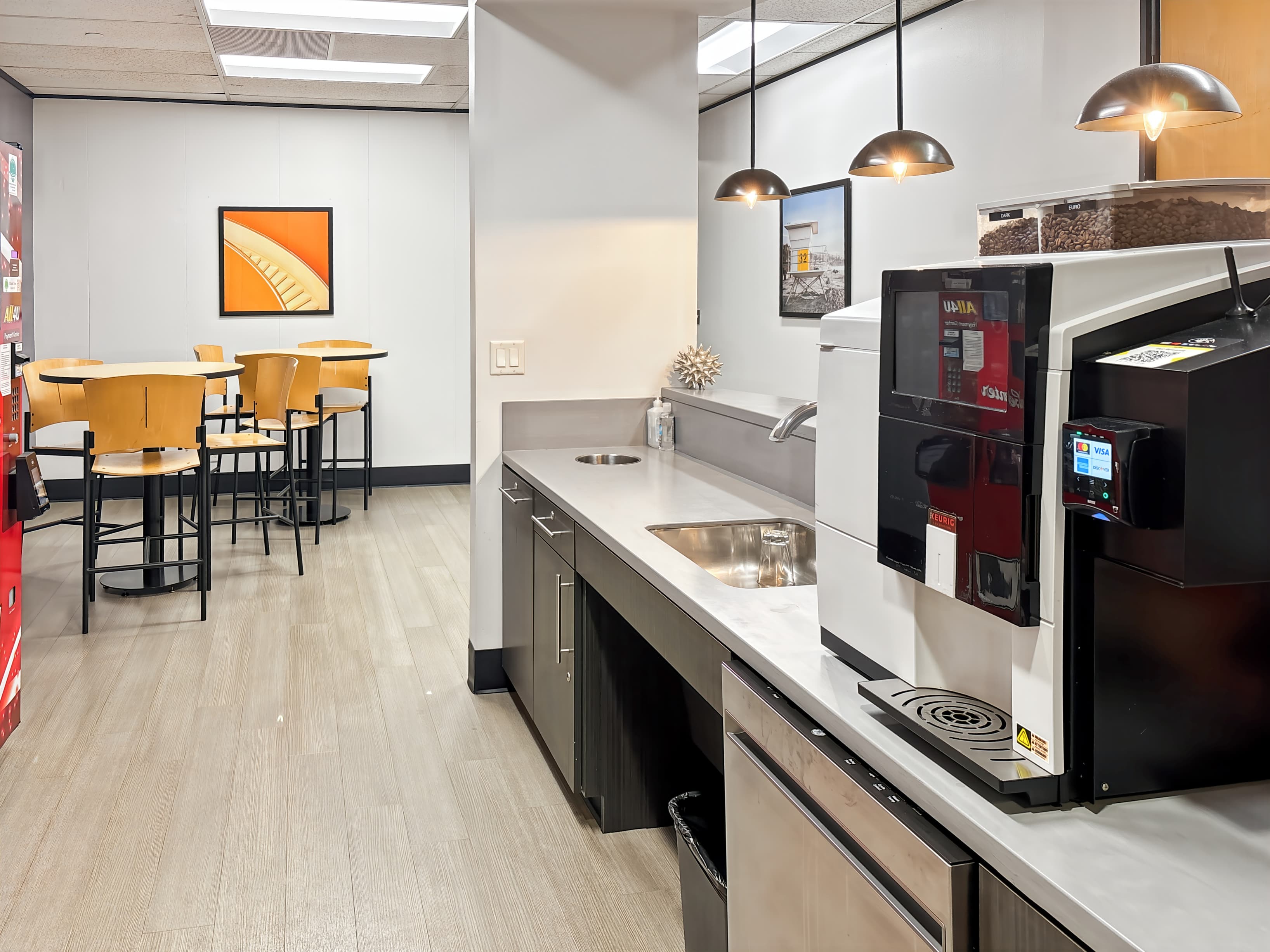 TX, Houston - Upper Kirby image 6