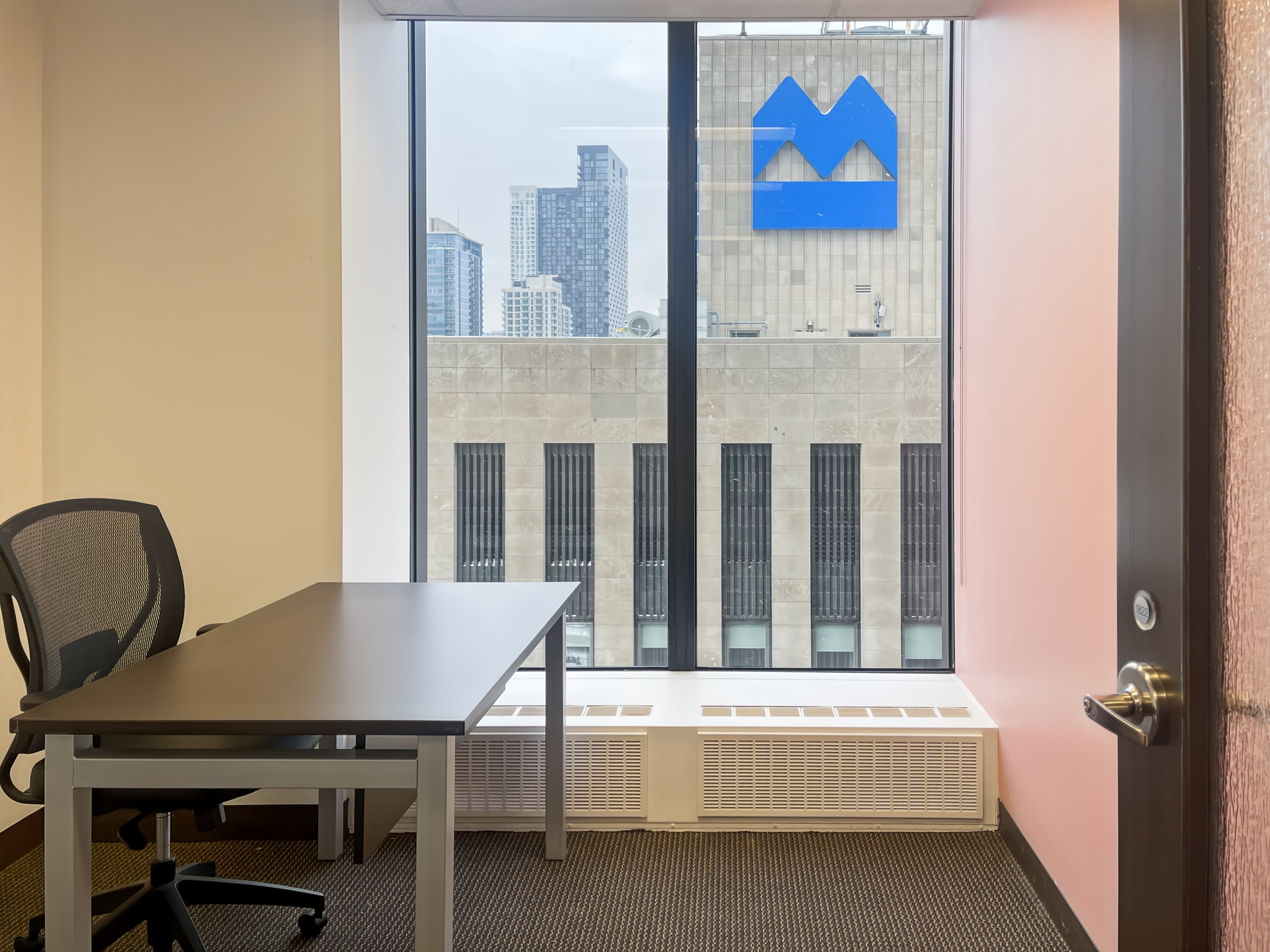 QC, Montreal - Place d'Armes image 12