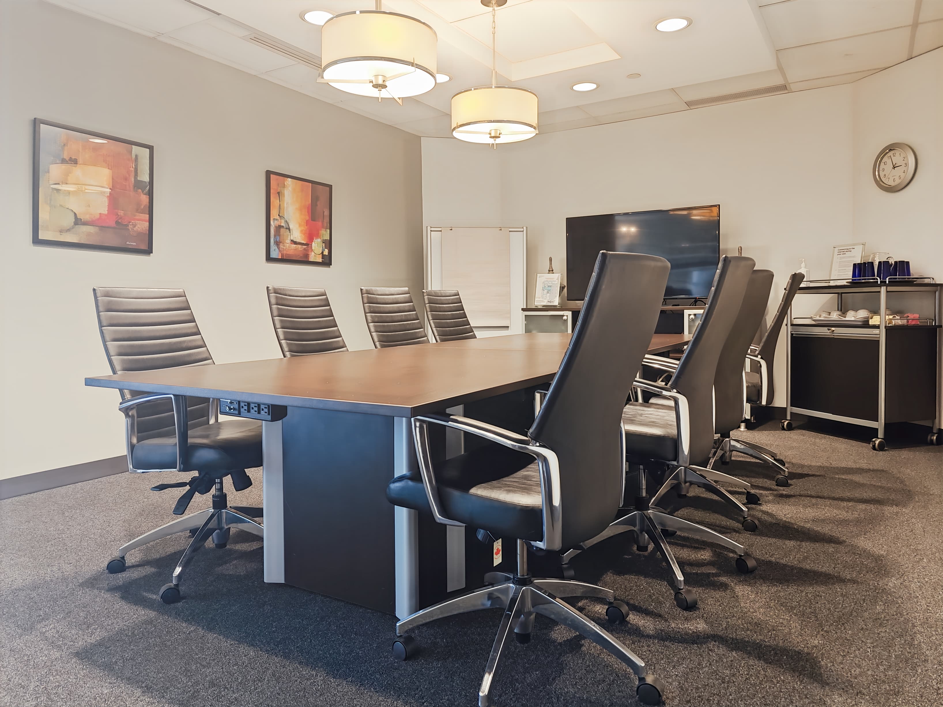 ON, Mississauga - Sussex Centre image 4