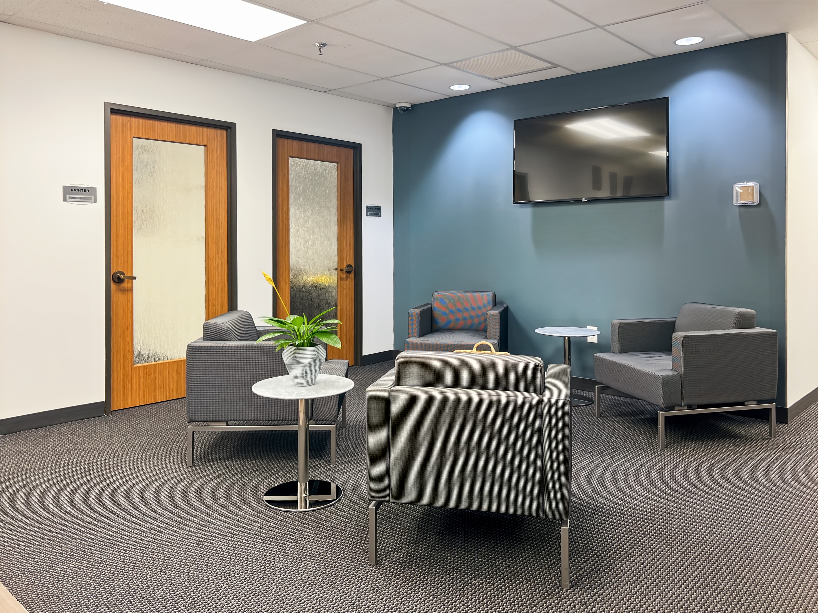 CT, Danbury - Lee Farm Corporate Park image 8