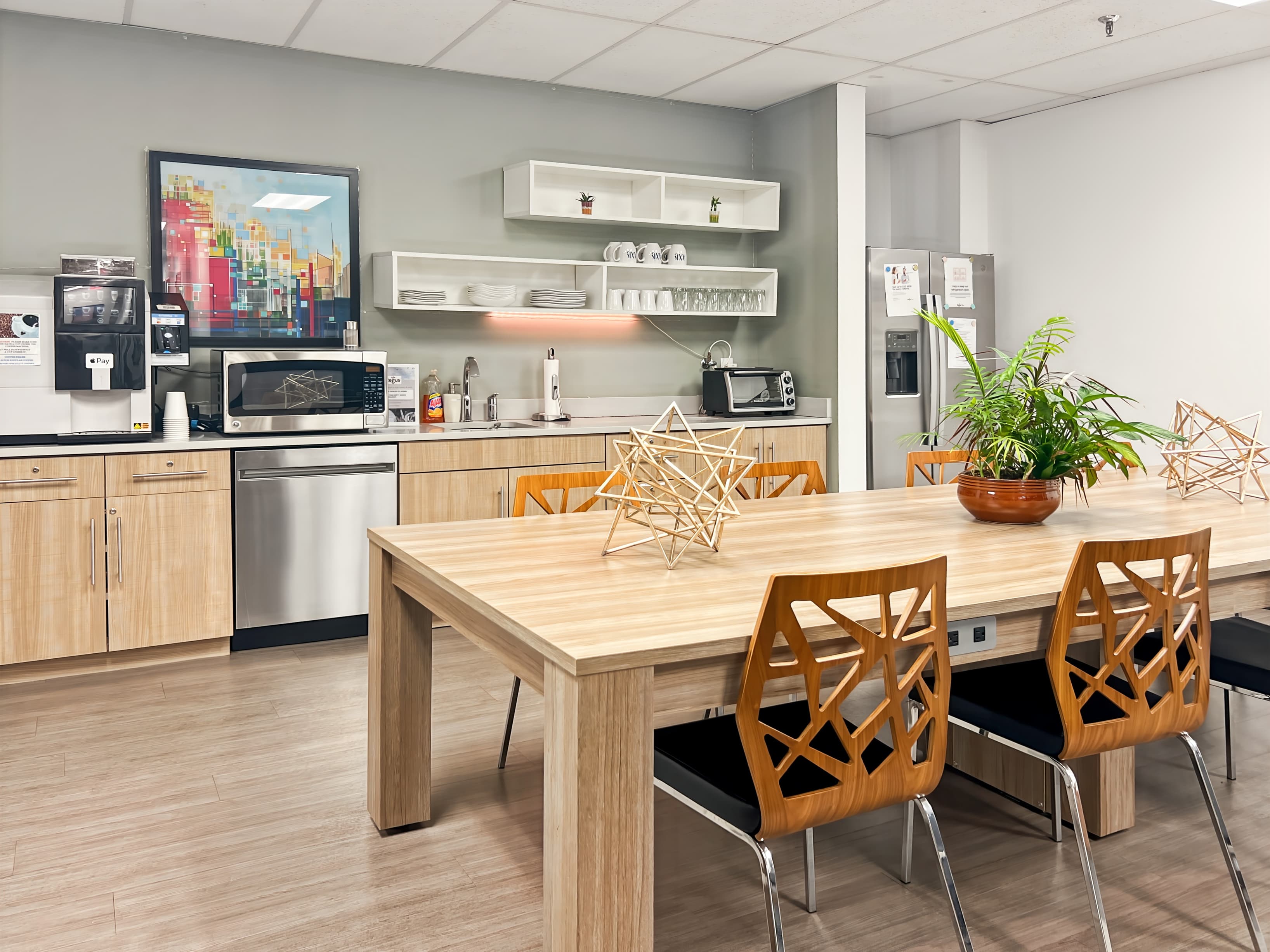 CT, Danbury - Lee Farm Corporate Park image 3