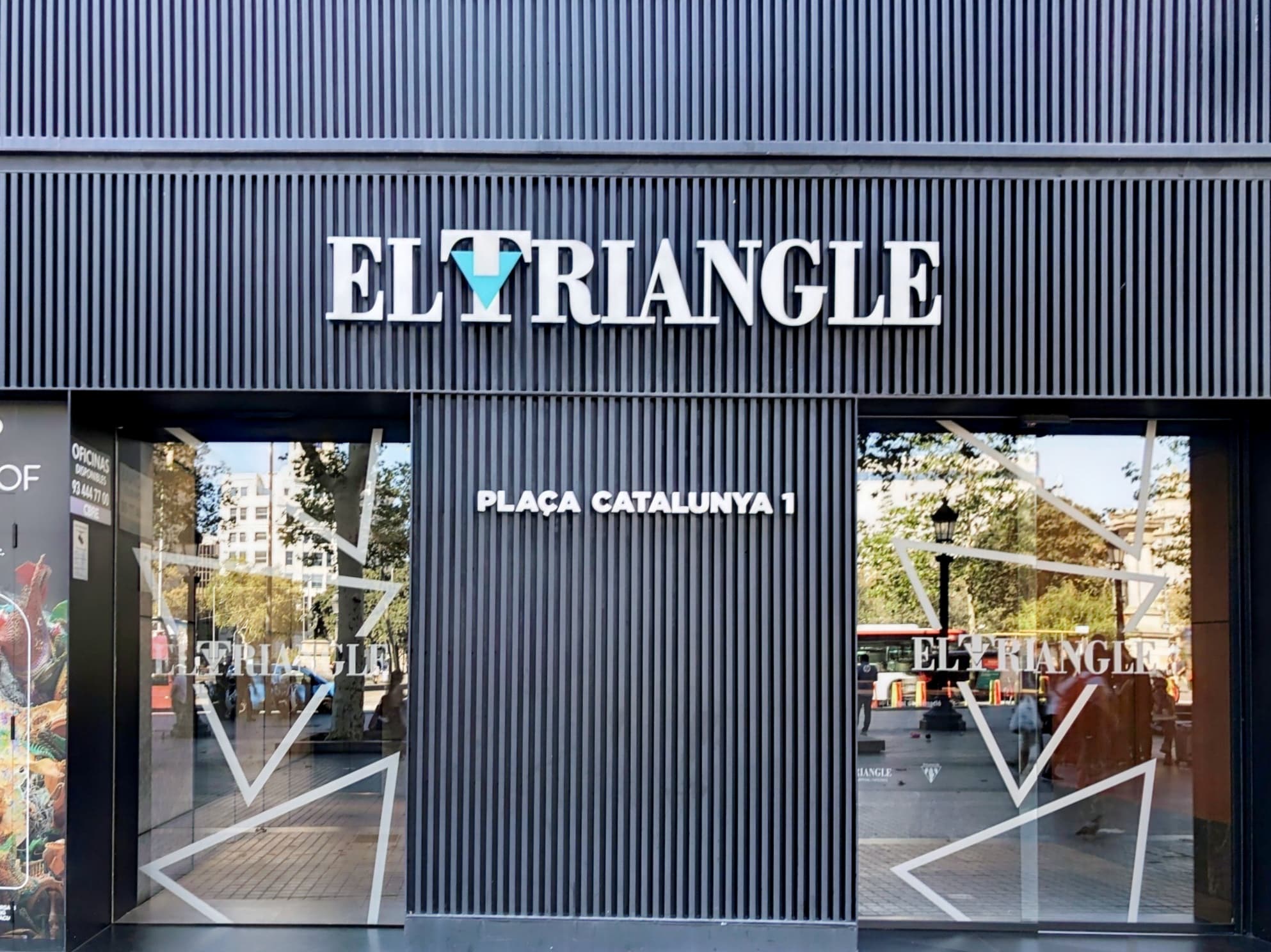 BARCELONA, Plaza Catalunya image 3 BARCELONA, Plaza Catalunya image 3