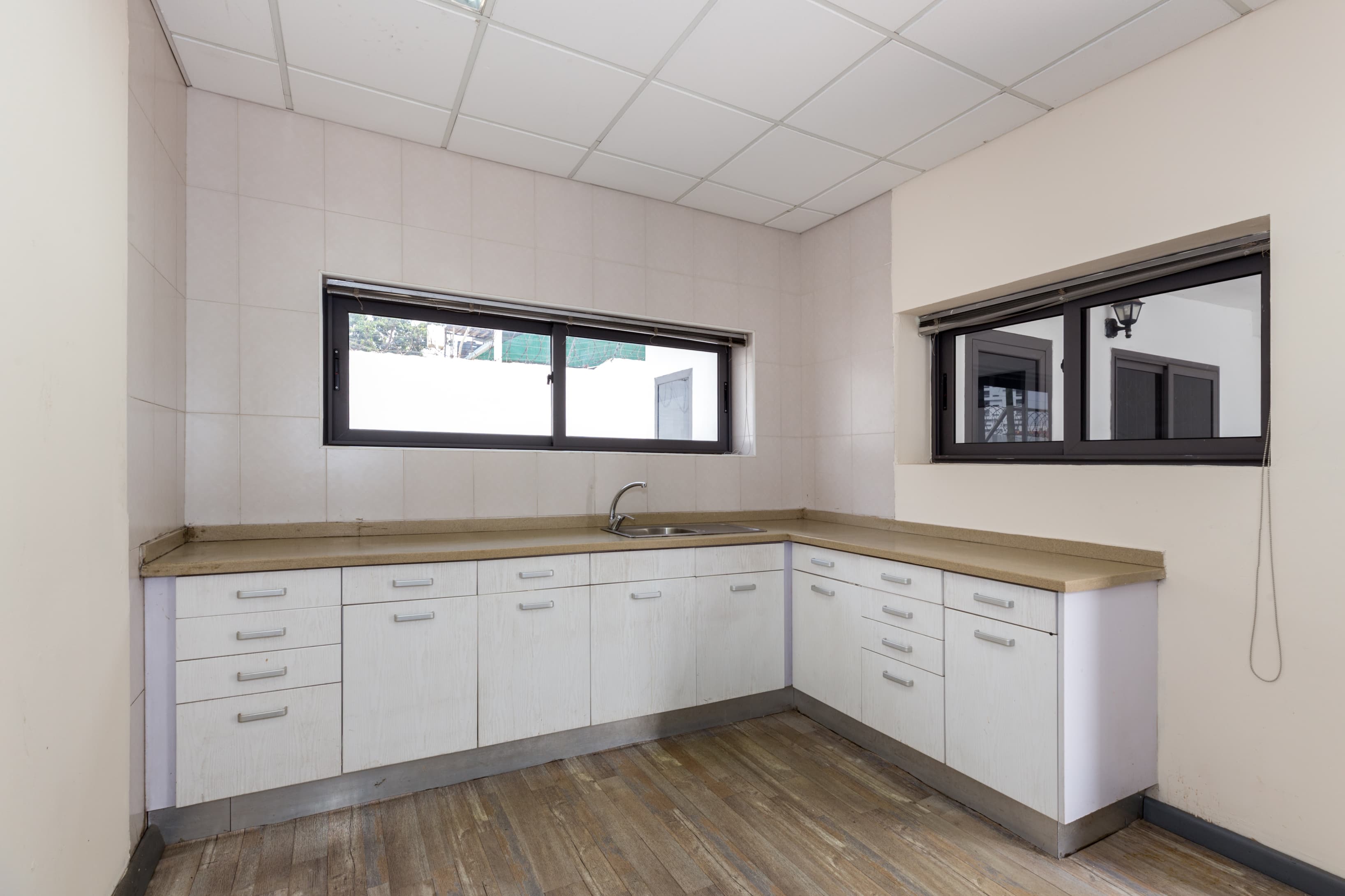 ACCRA, Airport Residential Area image 5