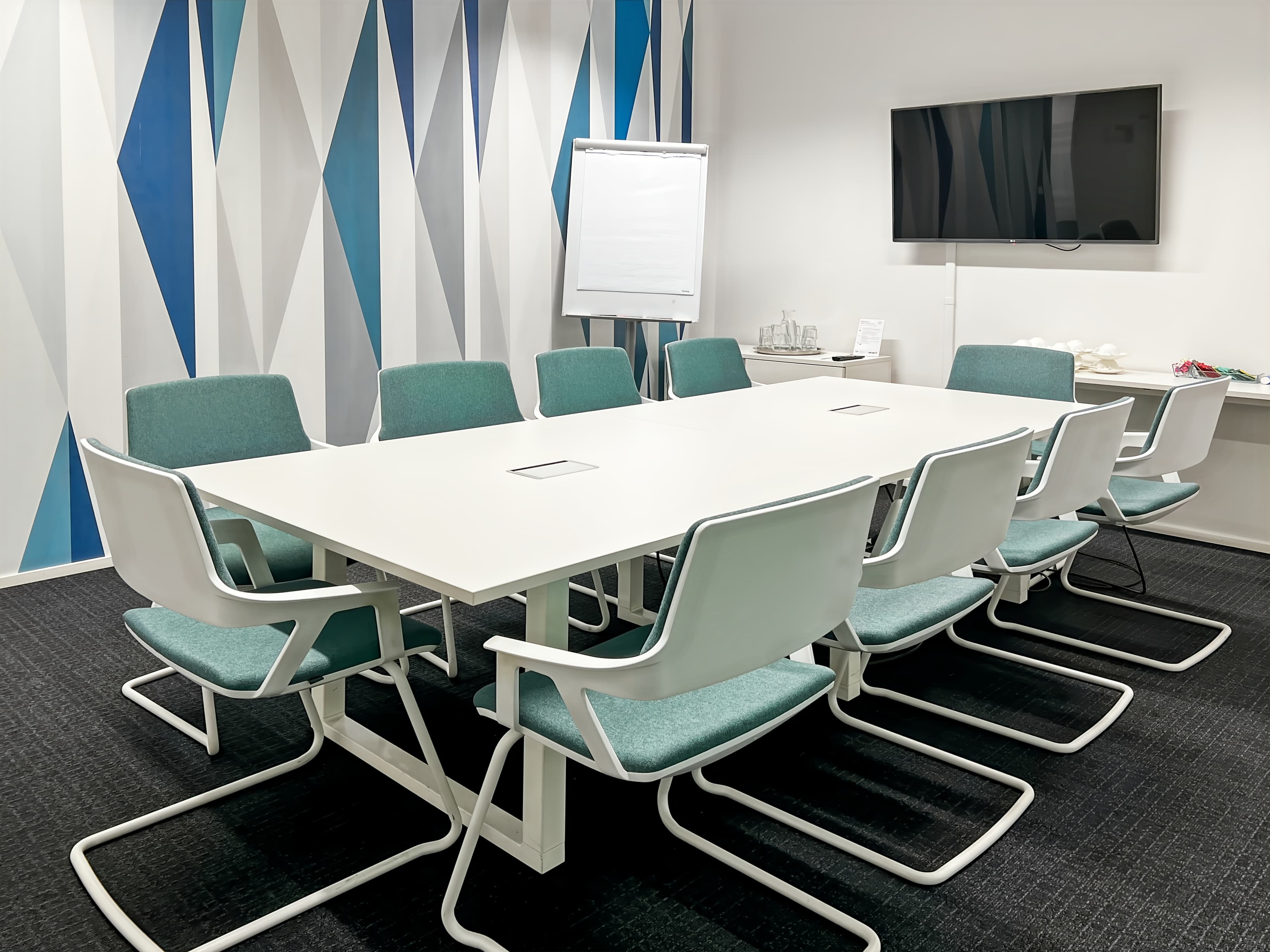 VANTAA, Aviabulevardi image 11