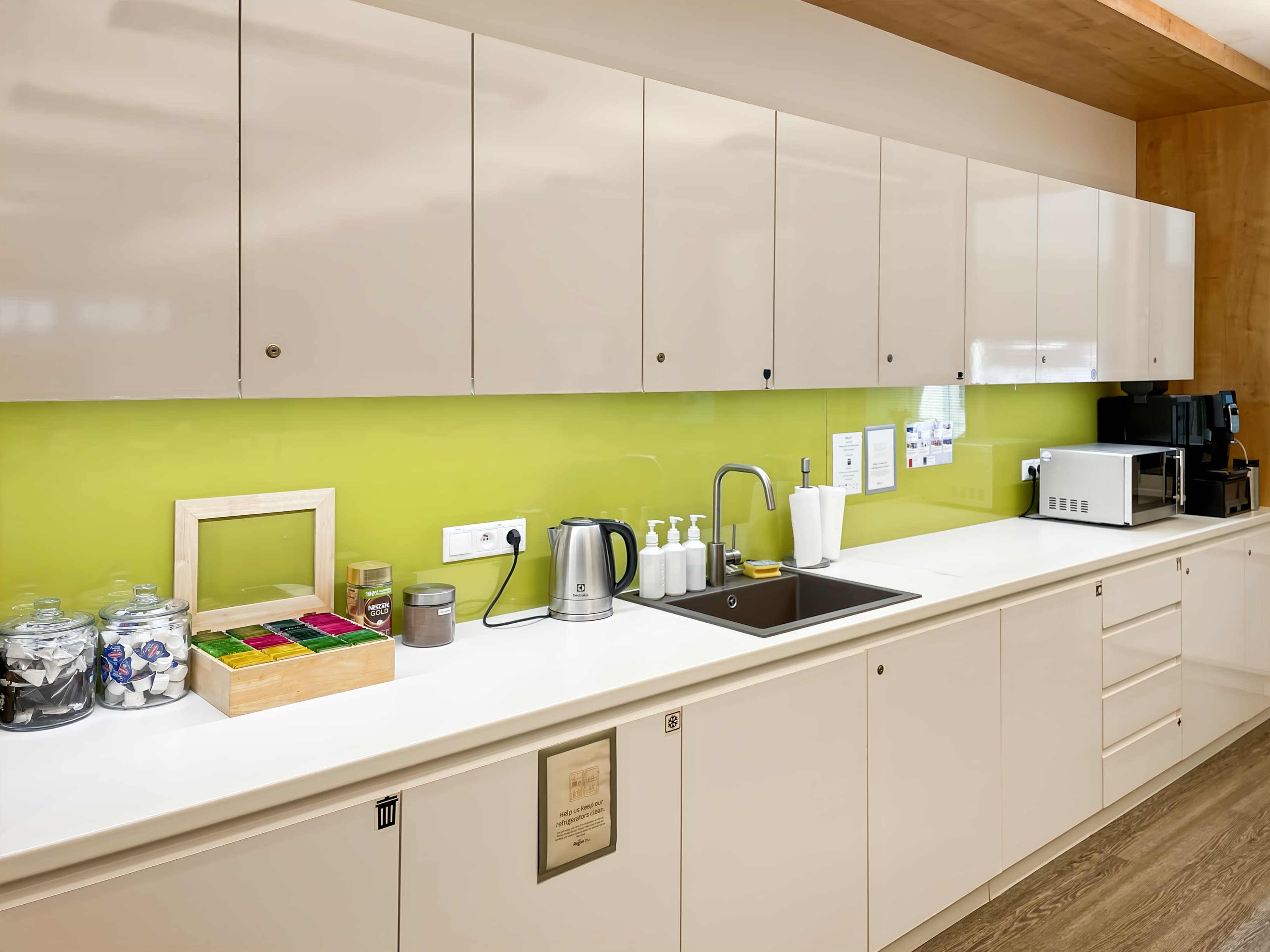 BRATISLAVA, Europeum City Center image 9